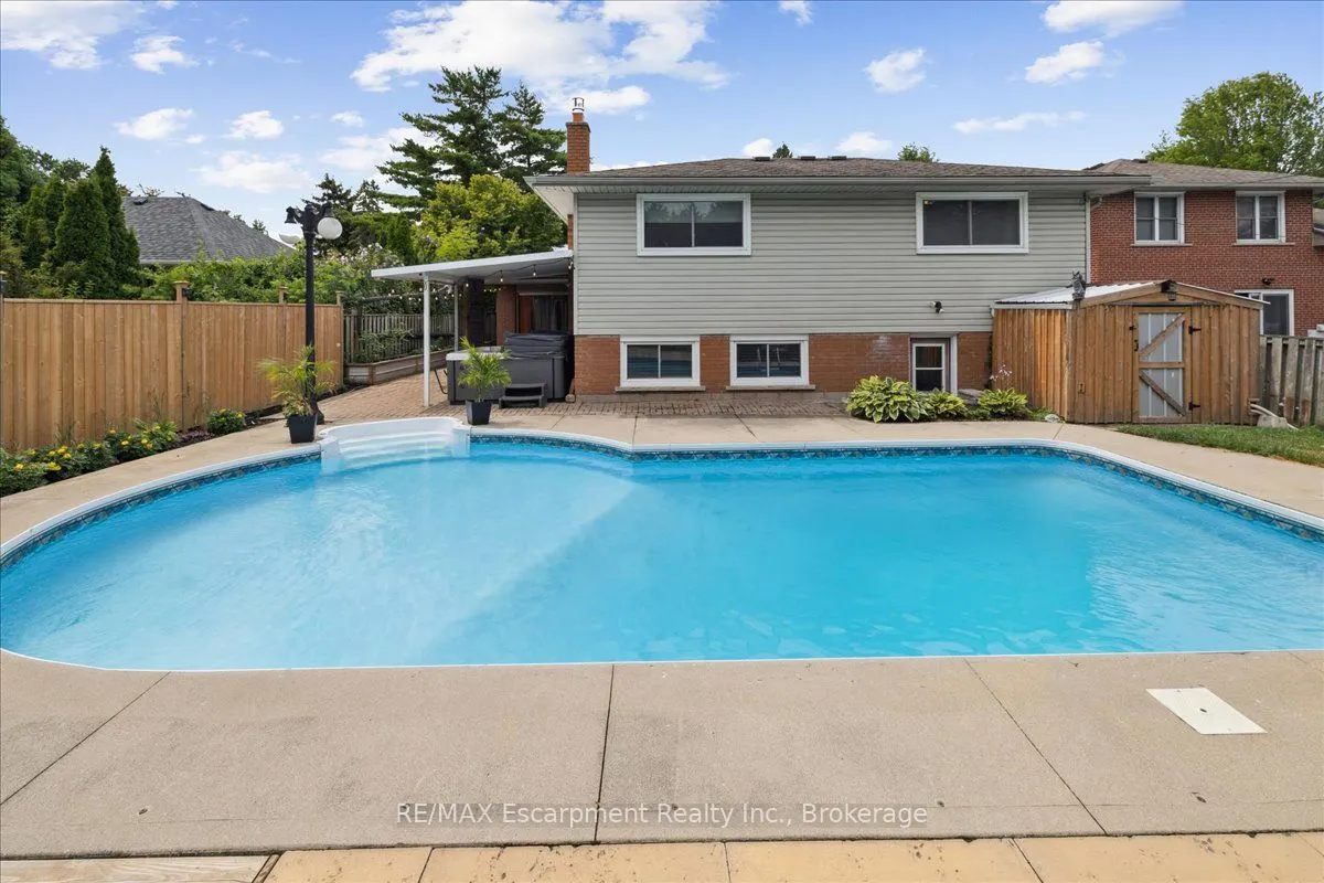 755 Parker Crescent