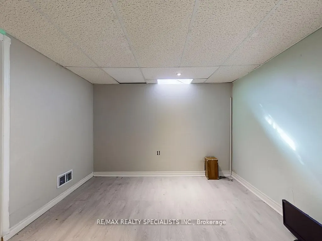 23 Arthurs Crescent