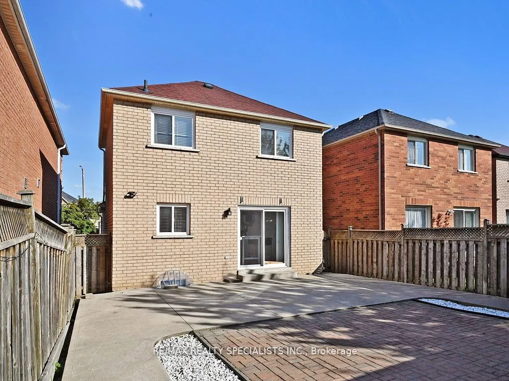 23 Arthurs Crescent