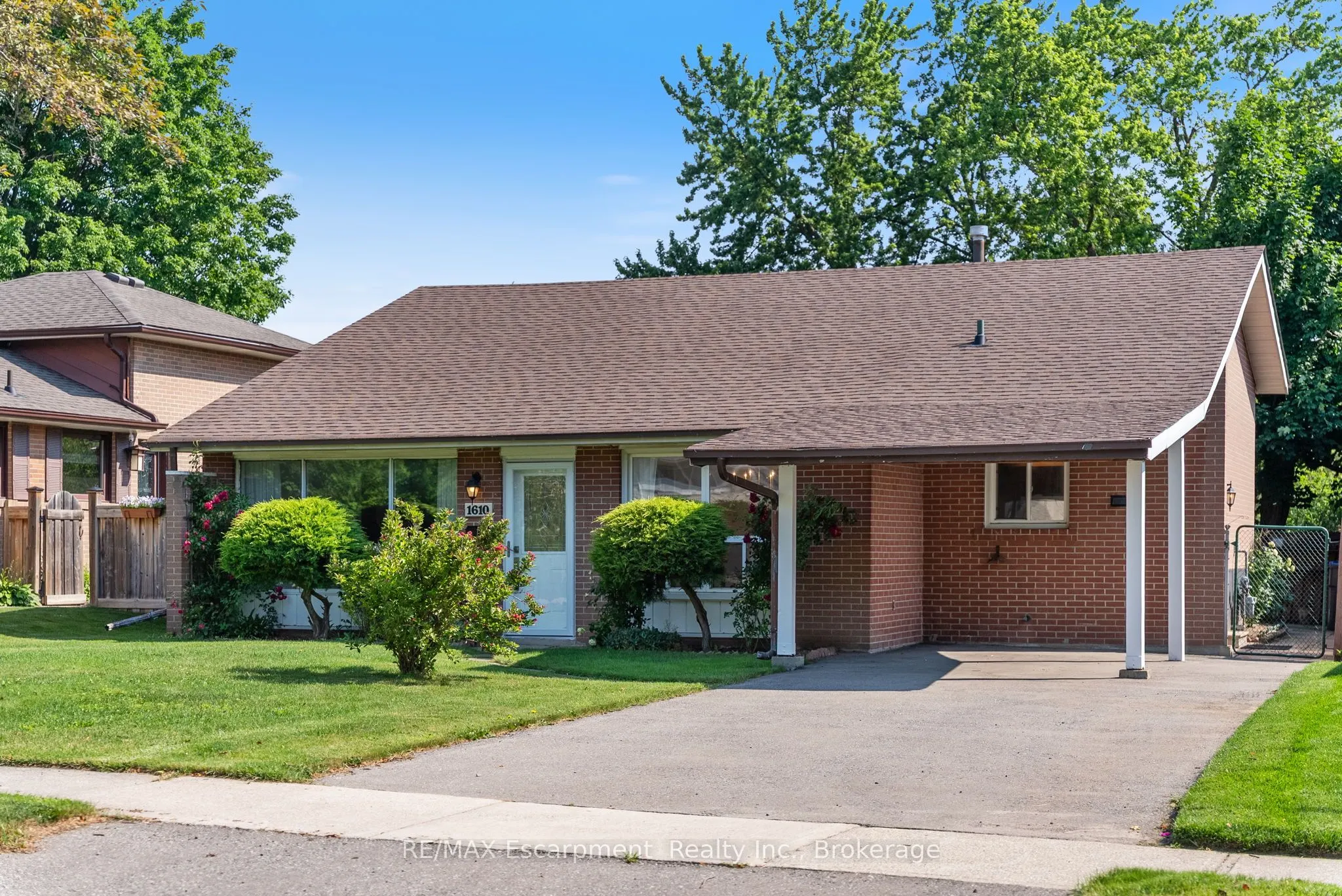 1610 Hobbs Crescent