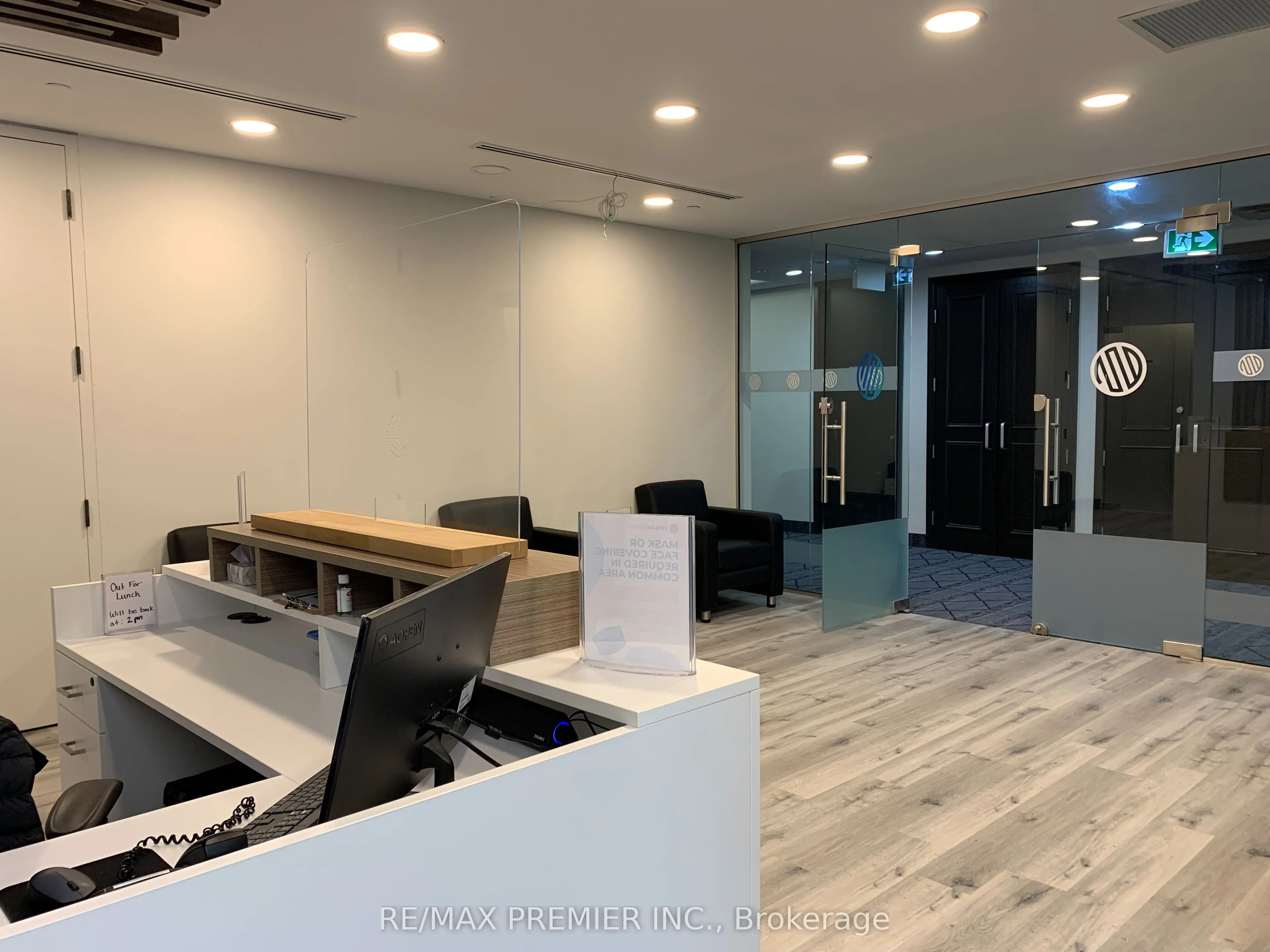 690 Dorval Drive, #200-40