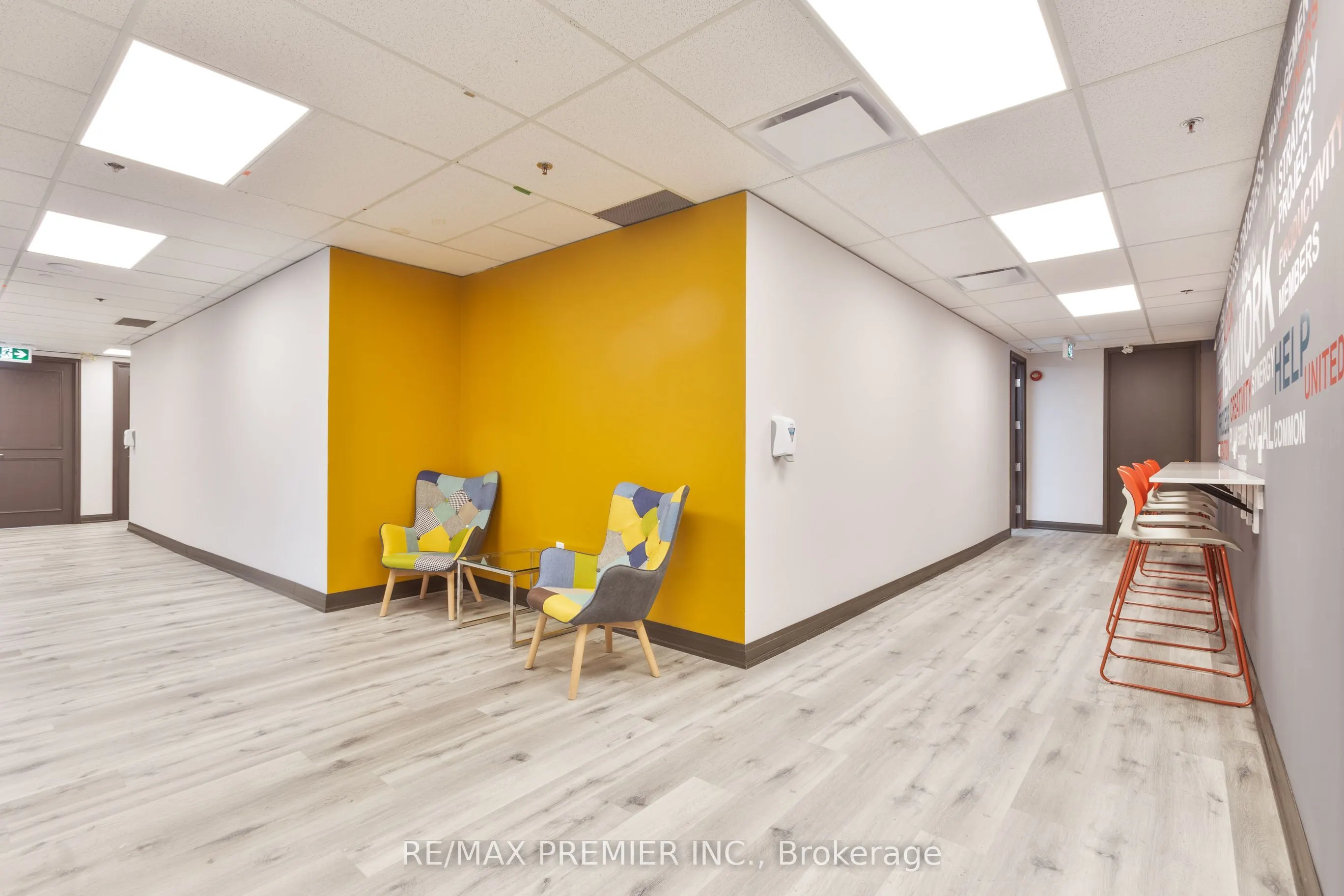 690 Dorval Drive, #200-40