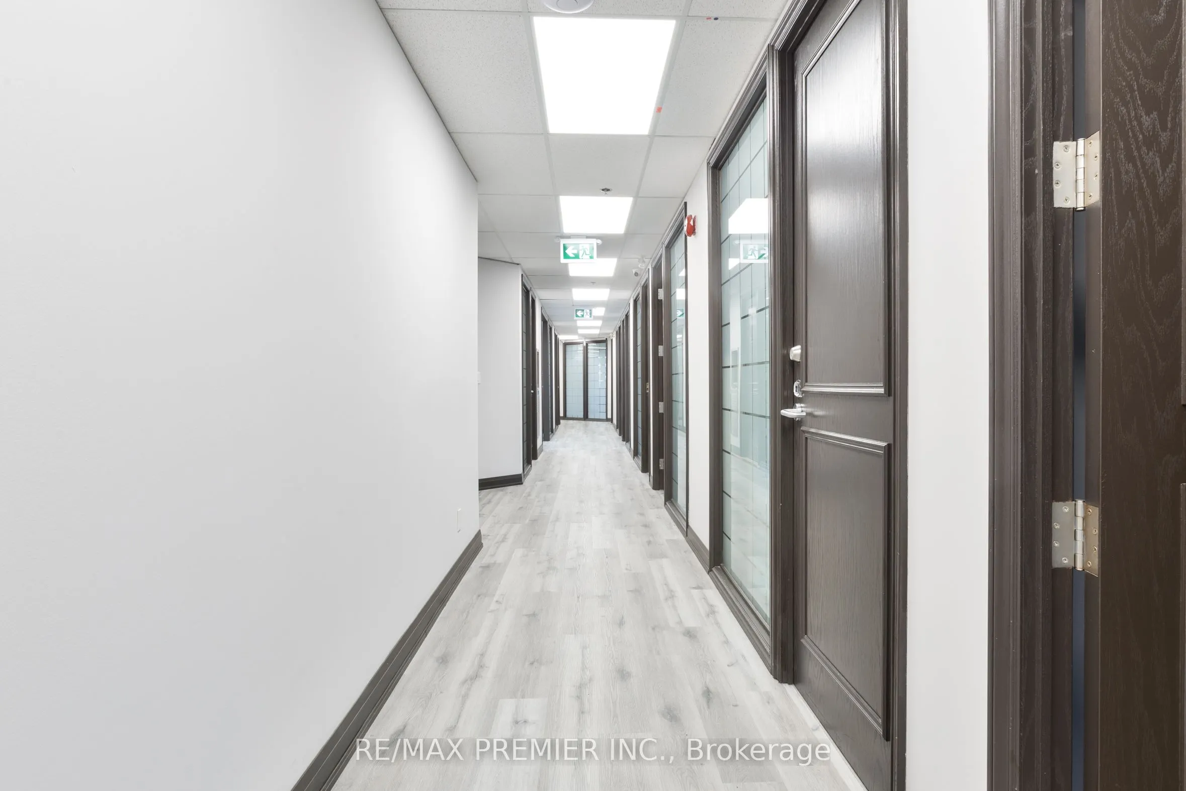 690 Dorval Drive, #200-40