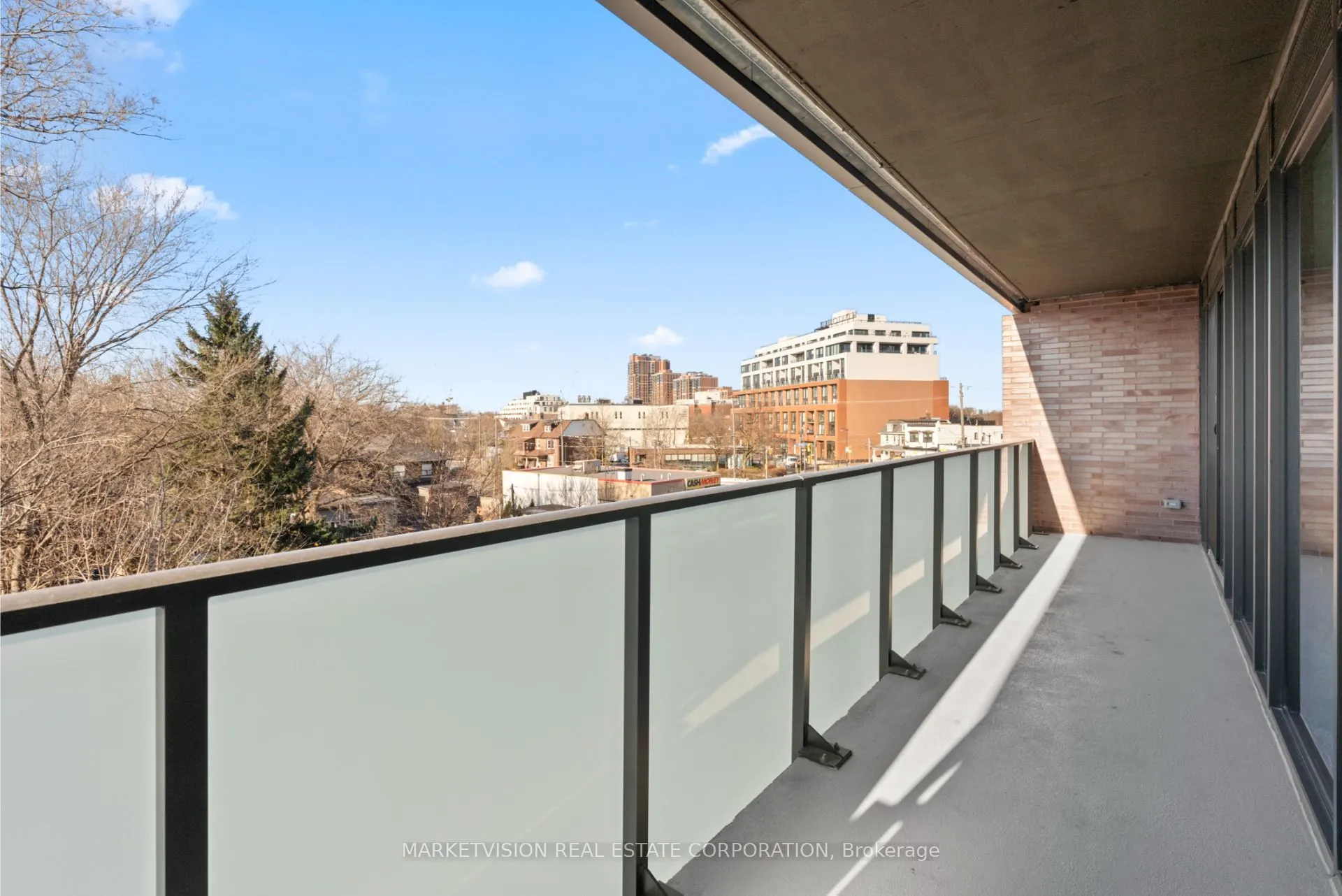 2625 Dundas Street W, #405