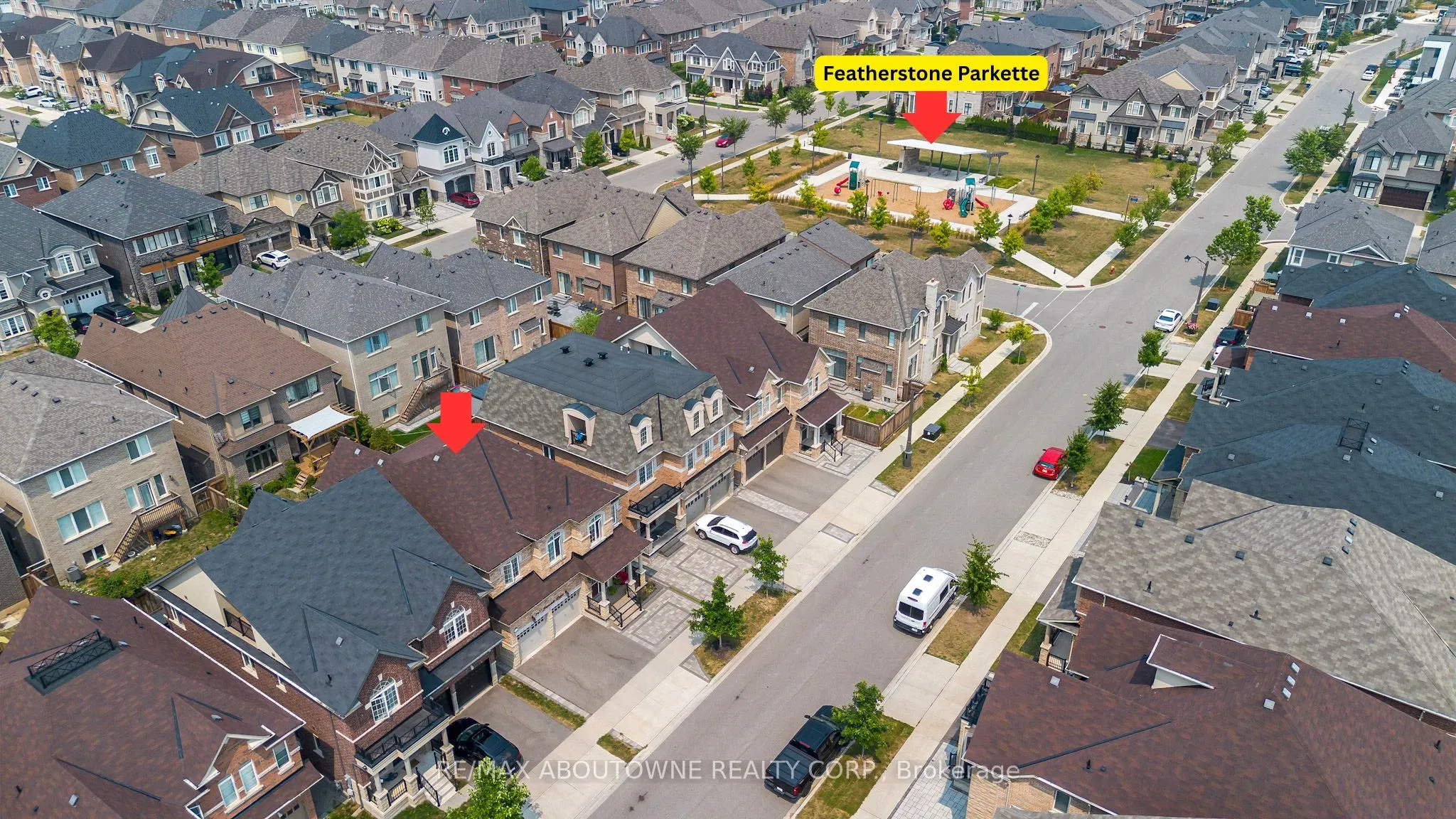 341 Ironside Drive, #Lower