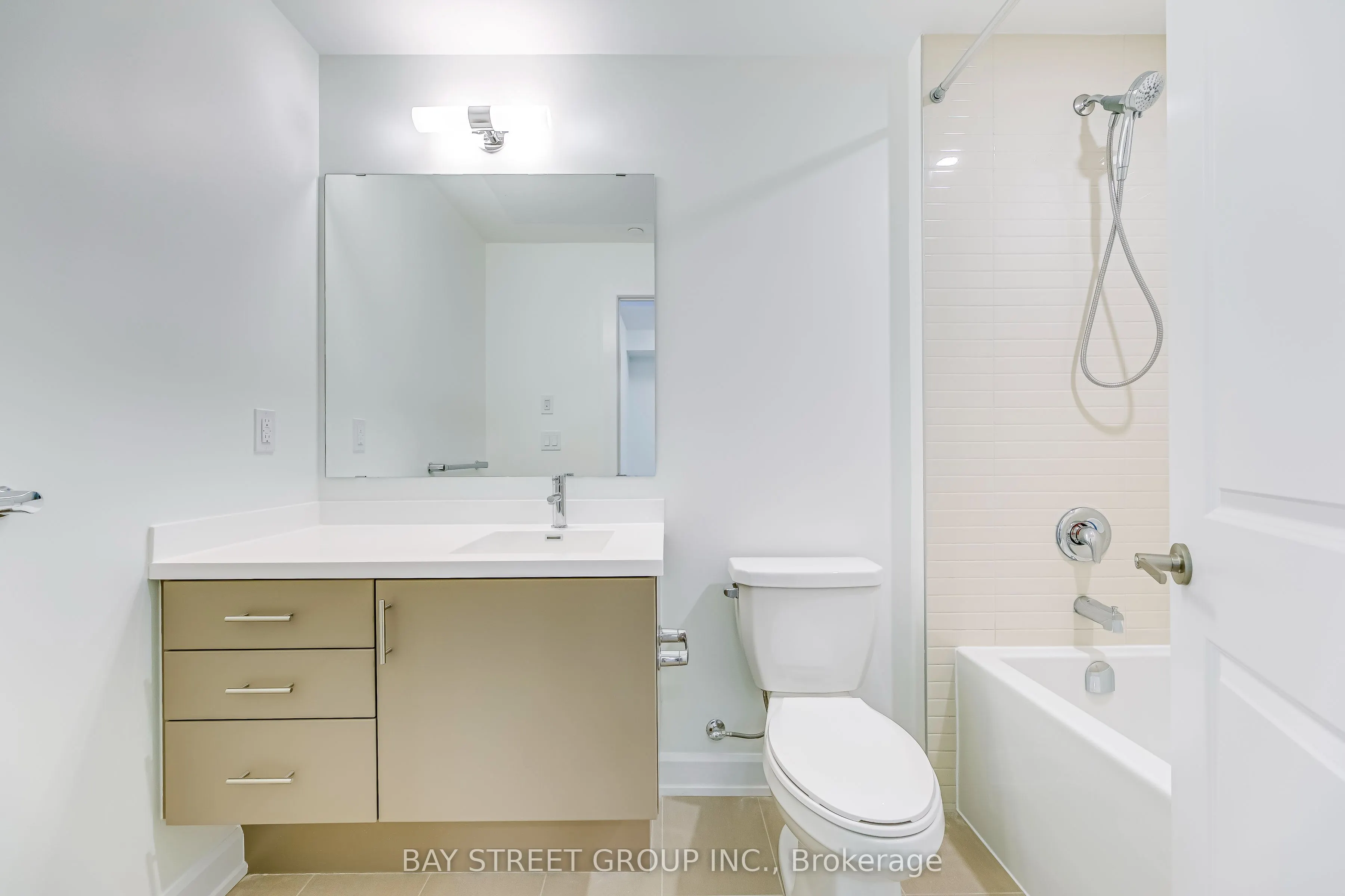 3200 William Coltson Avenue, #520