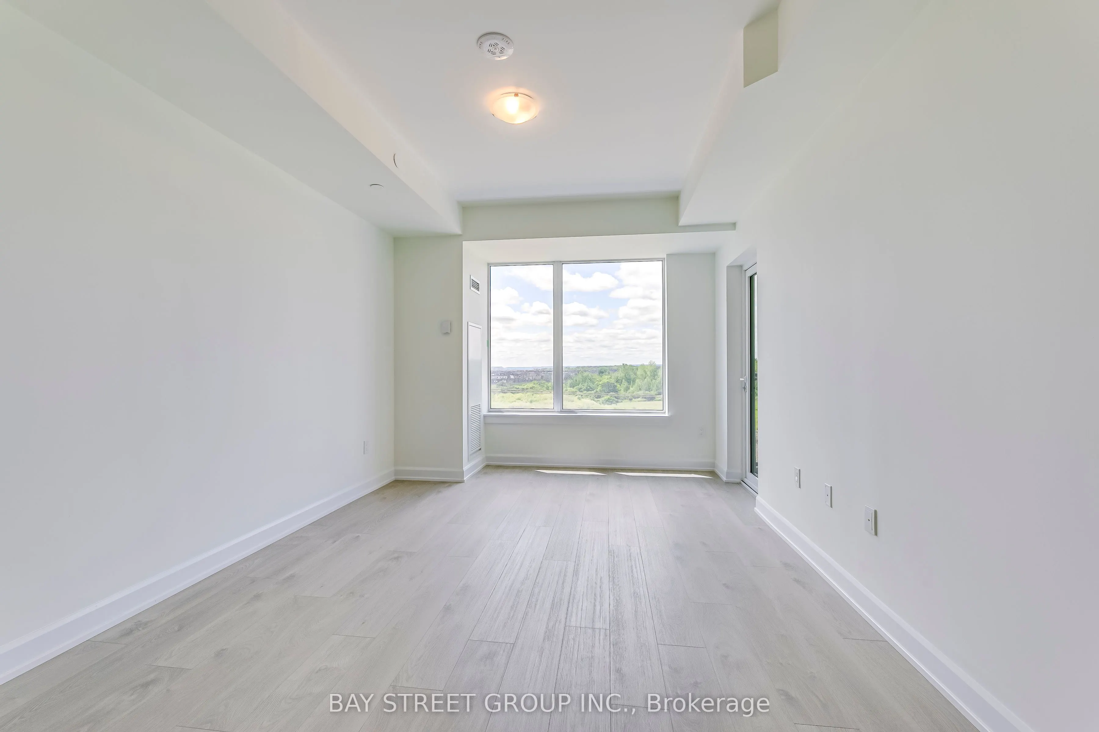 3200 William Coltson Avenue, #520