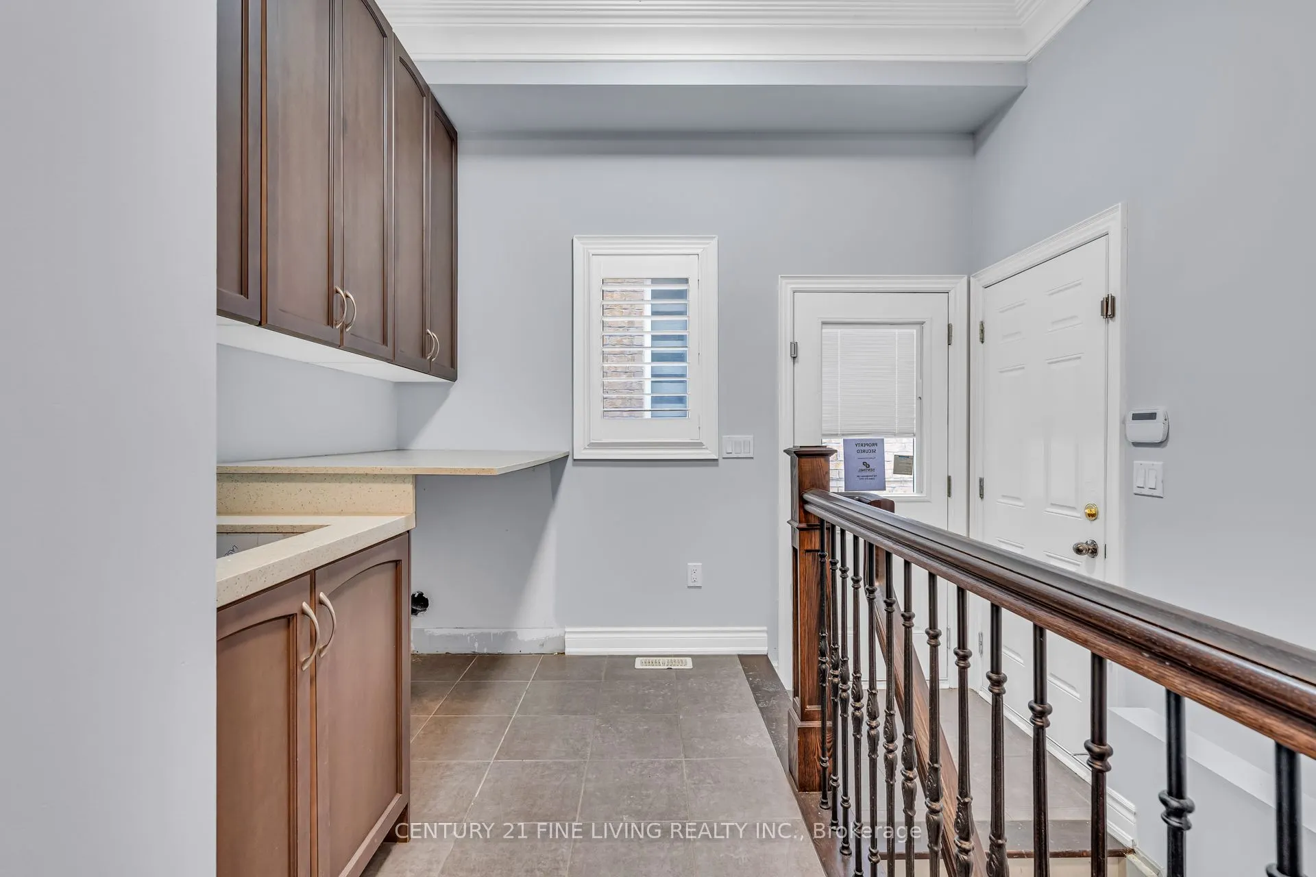 80 Hanbury Crescent