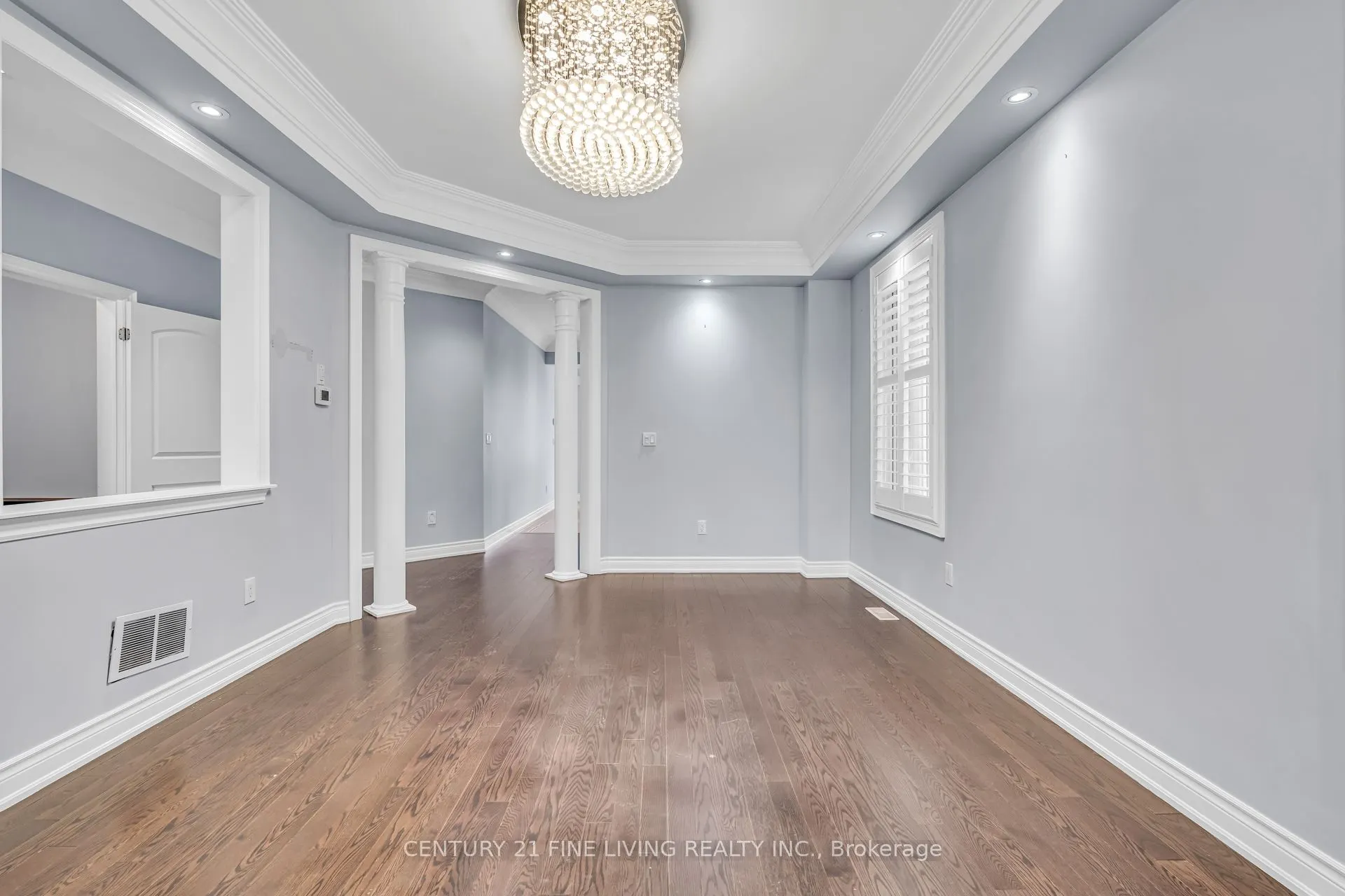 80 Hanbury Crescent