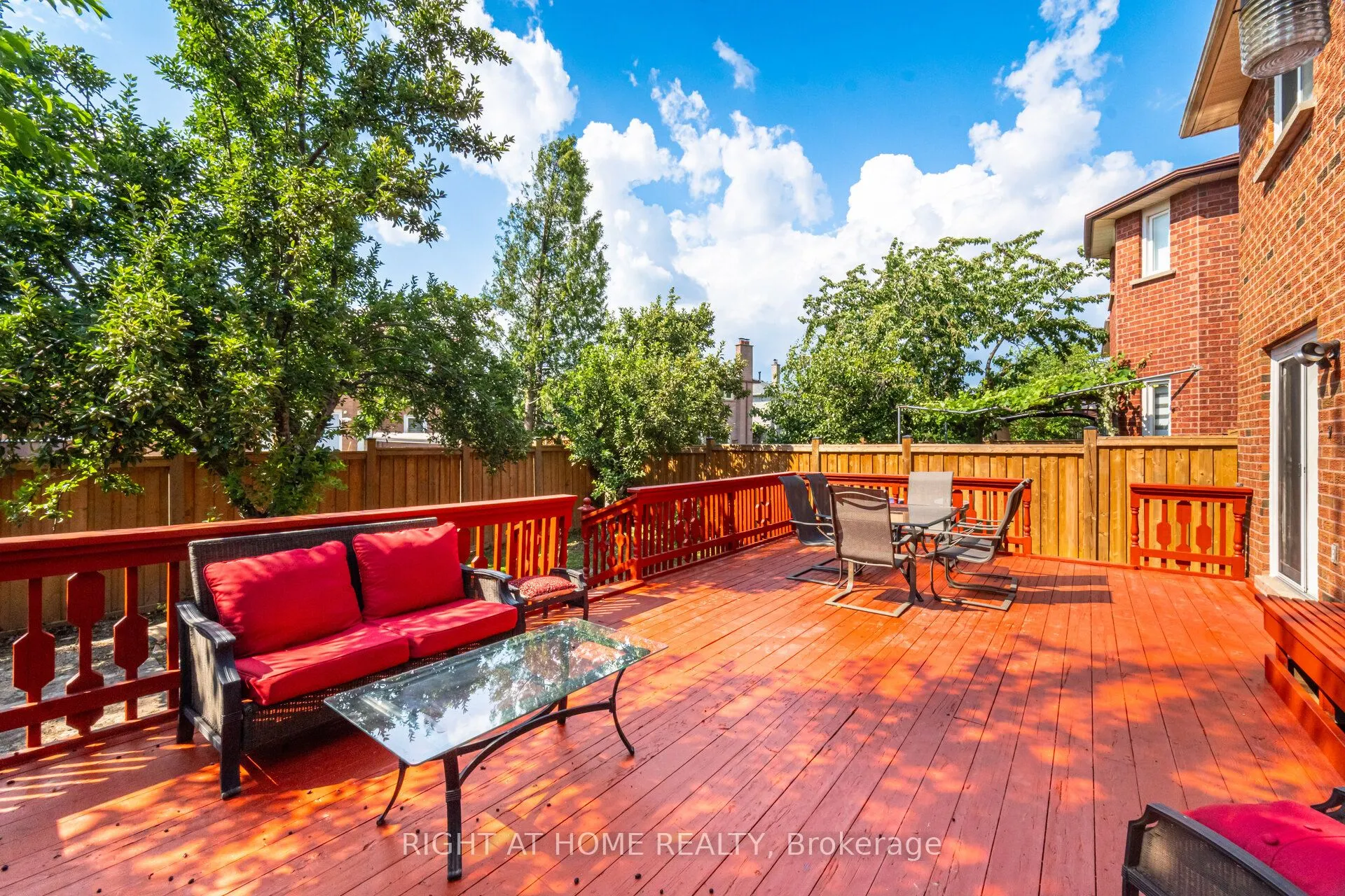 325 Harrowsmith Drive