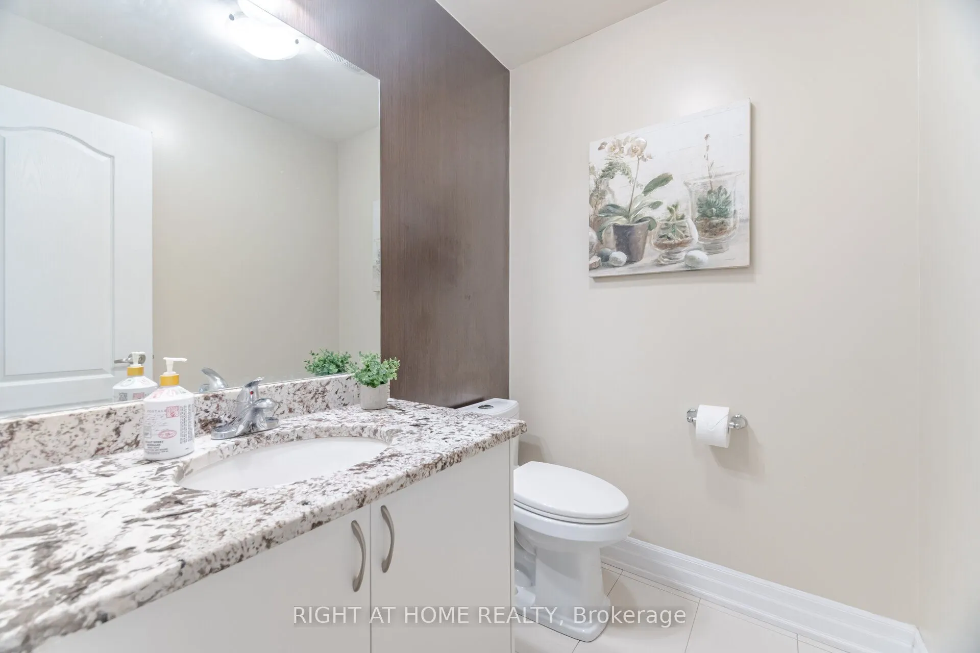 325 Harrowsmith Drive