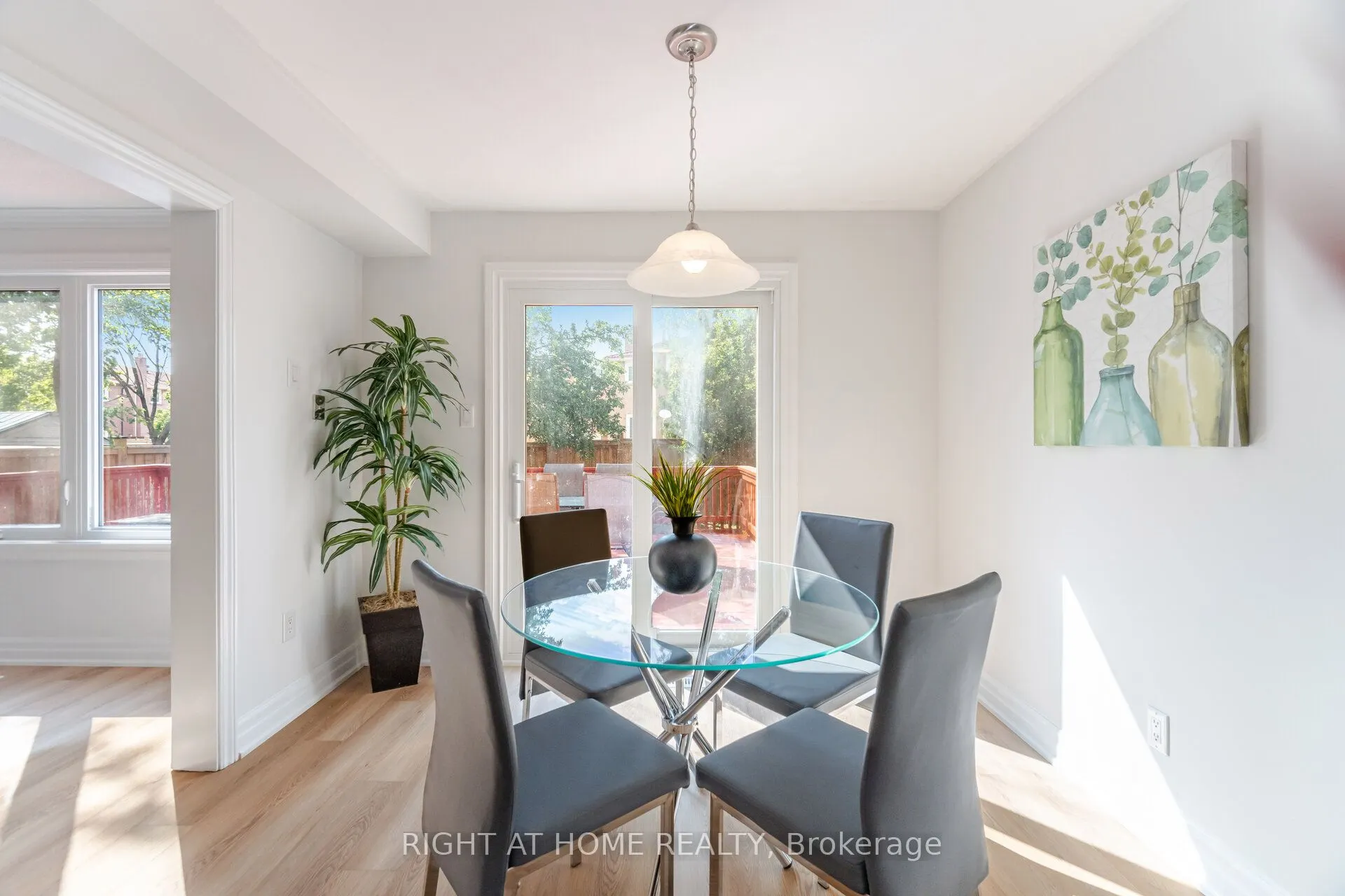 325 Harrowsmith Drive