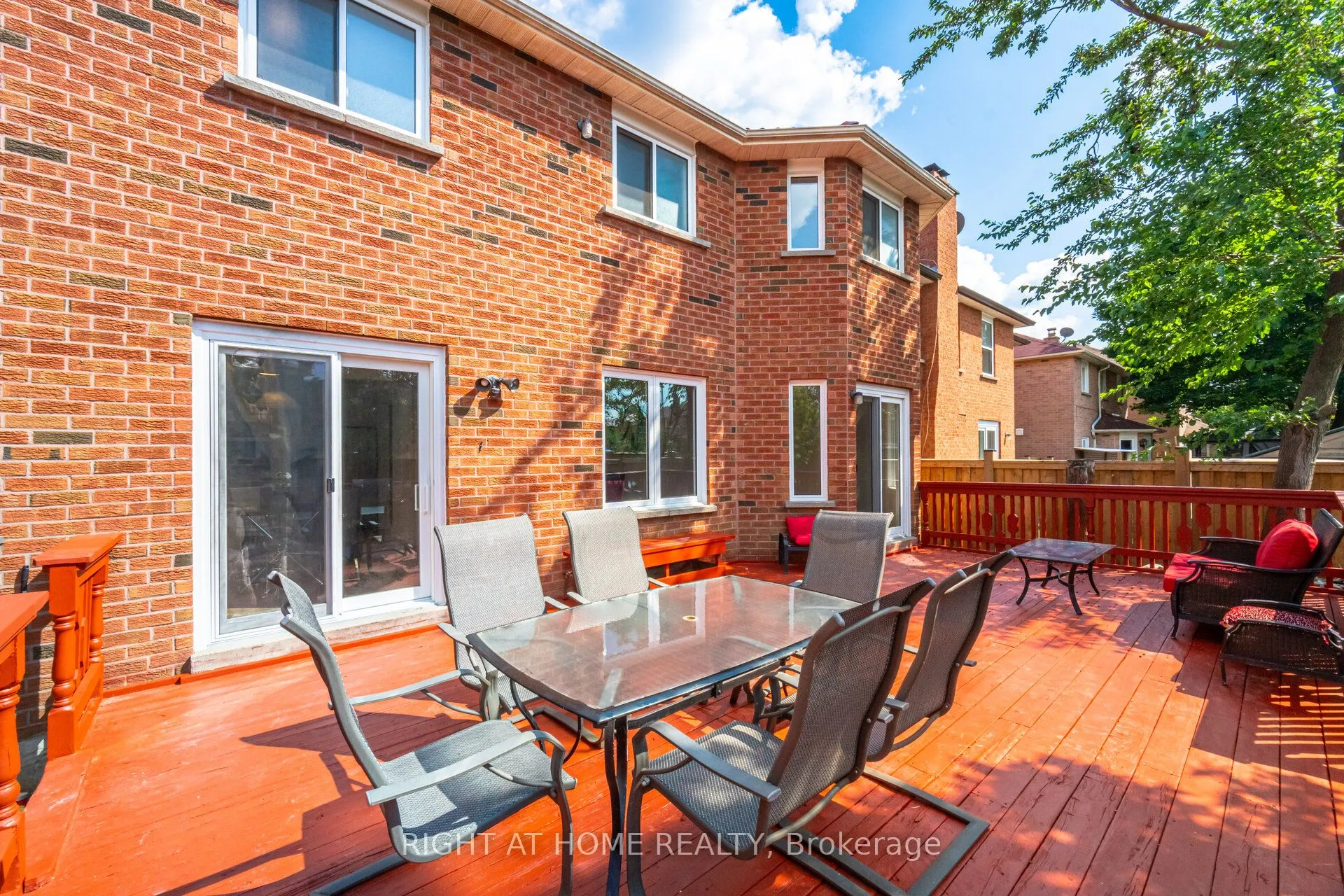 325 Harrowsmith Drive