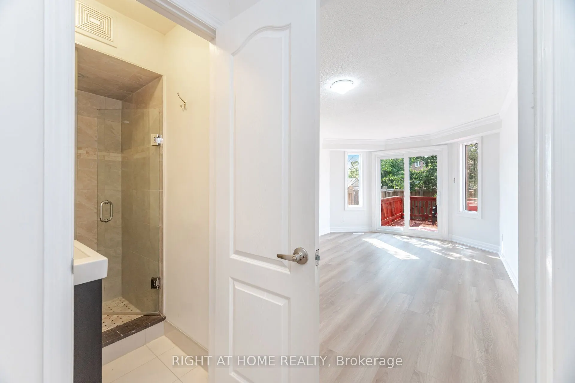 325 Harrowsmith Drive
