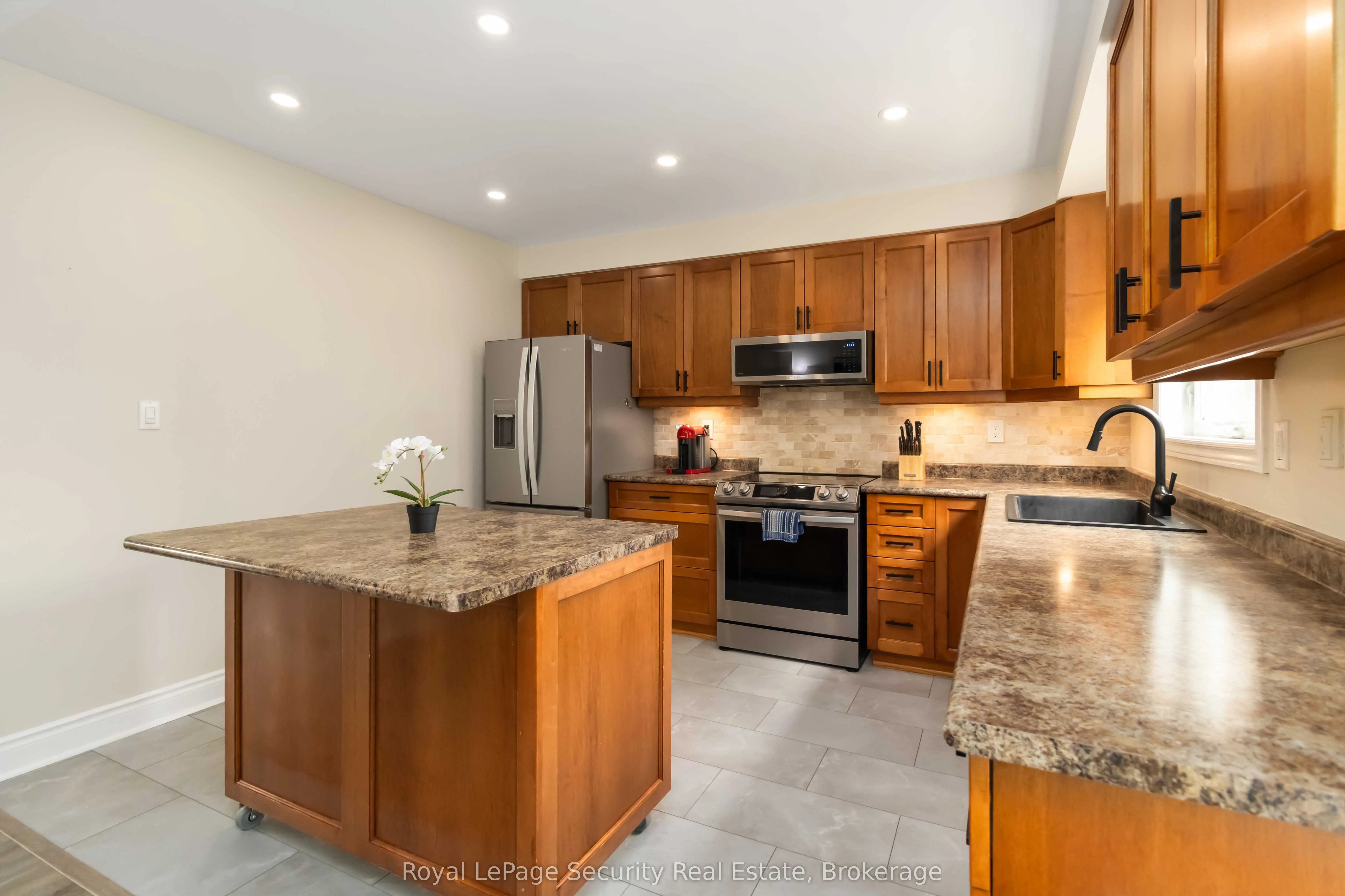 3122 Baytree Court