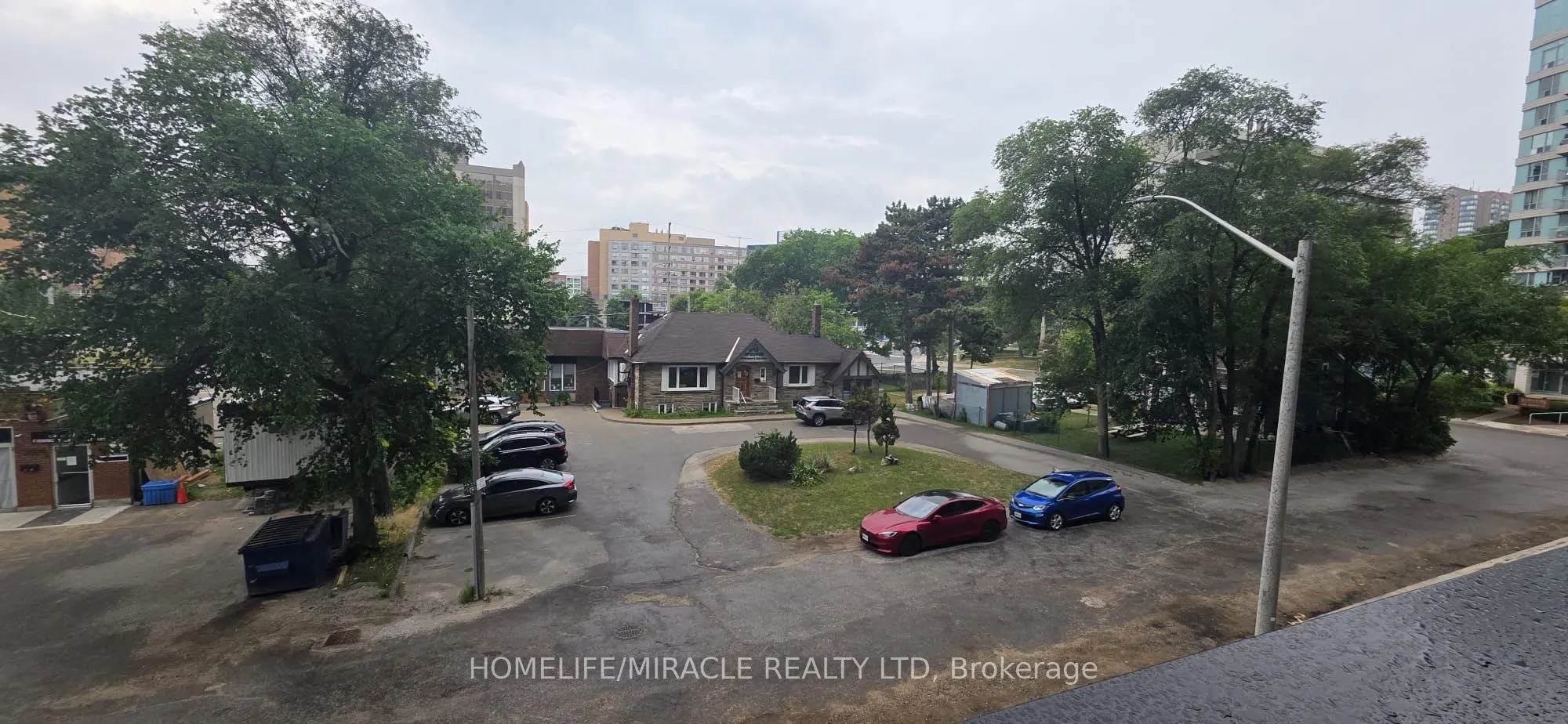 3009 Novar Road, #214