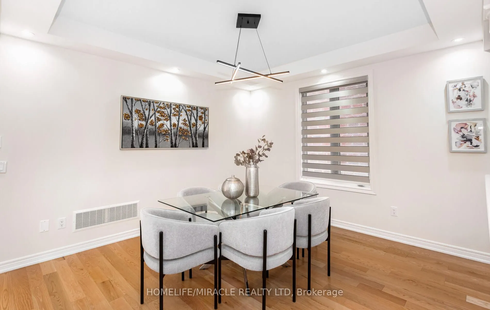 10 Elverton Crescent