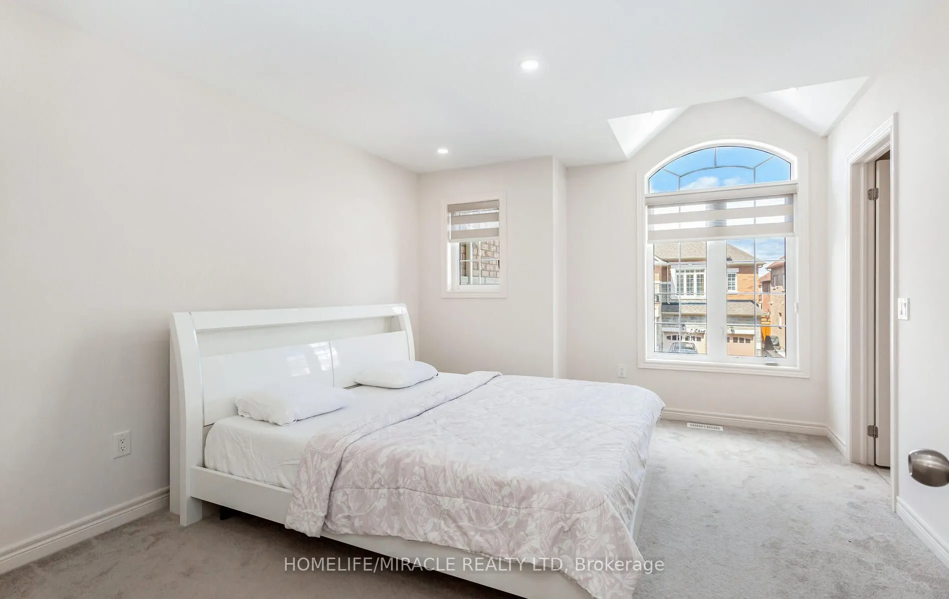 10 Elverton Crescent