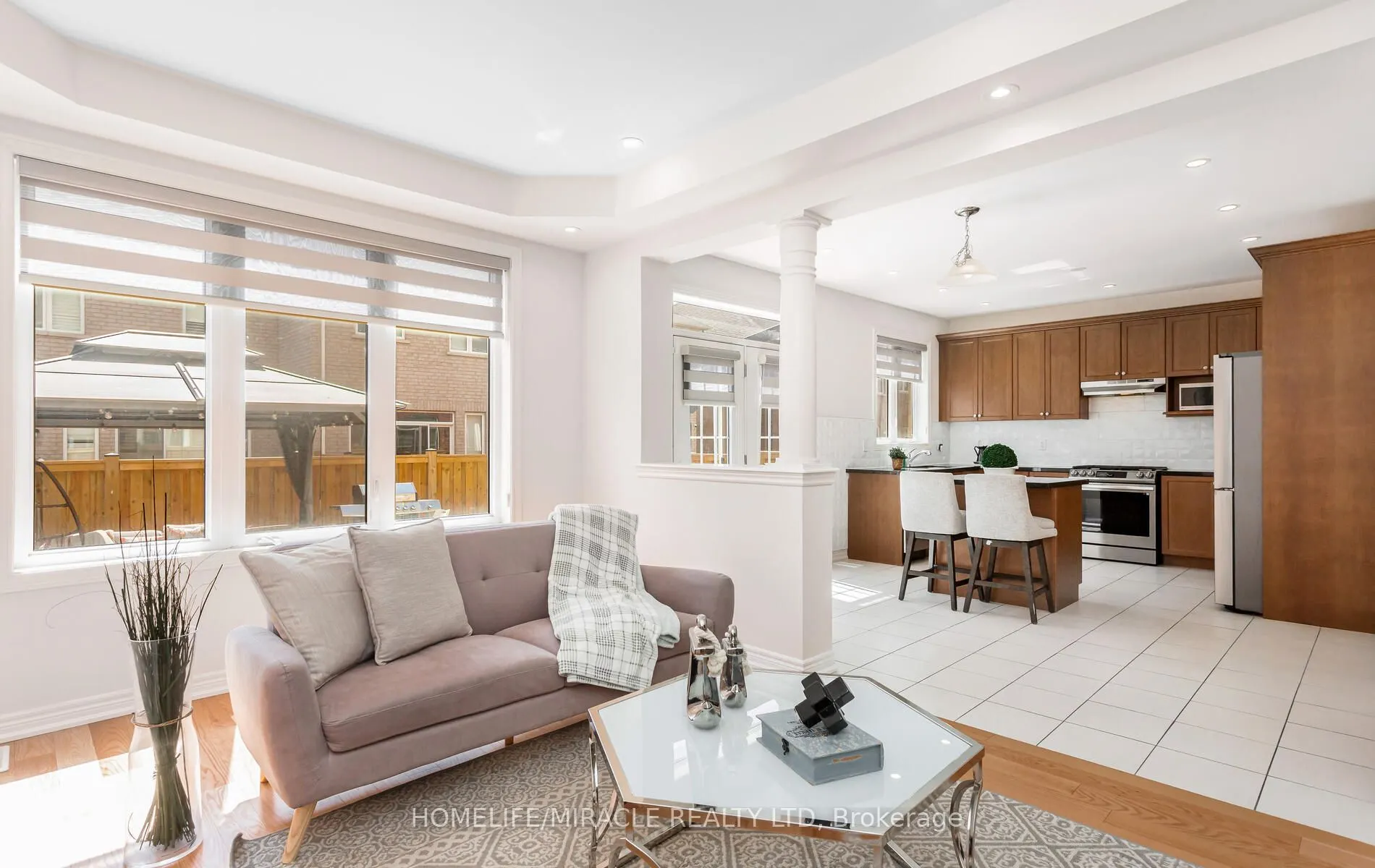 10 Elverton Crescent