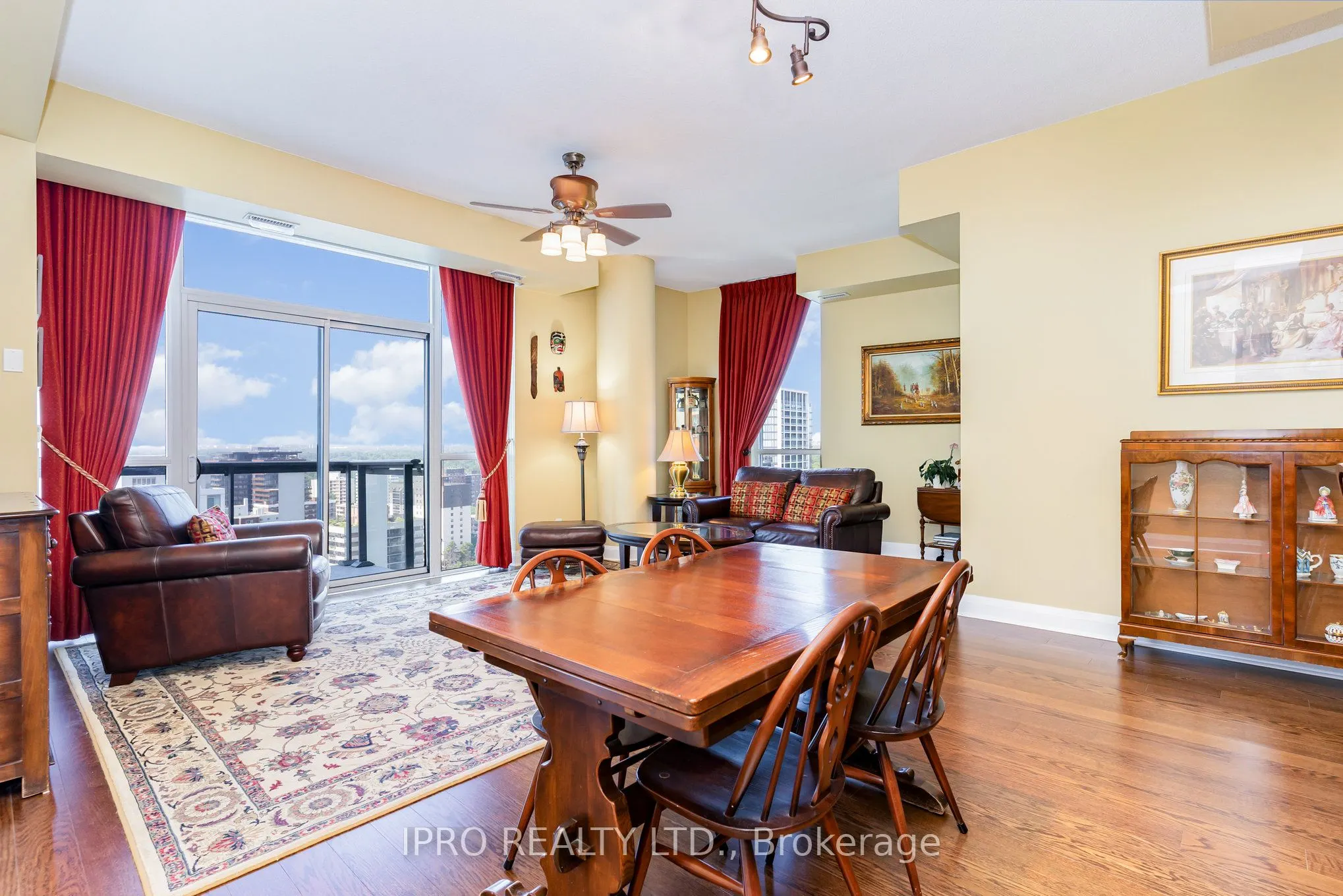 1 Hurontario Street, #1901