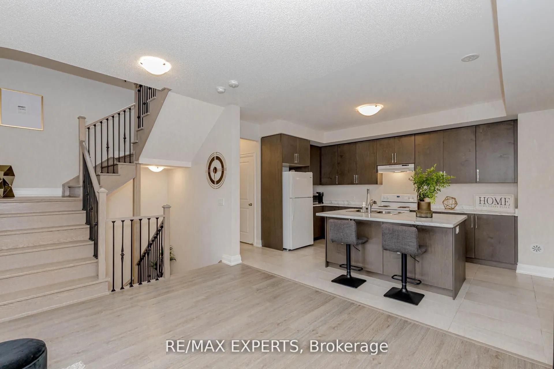 92 Deer Ridge Trail
