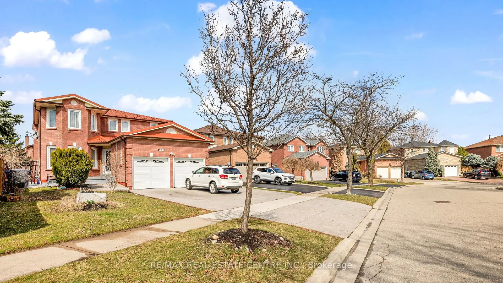 4489 Weymouth Commons Crescent