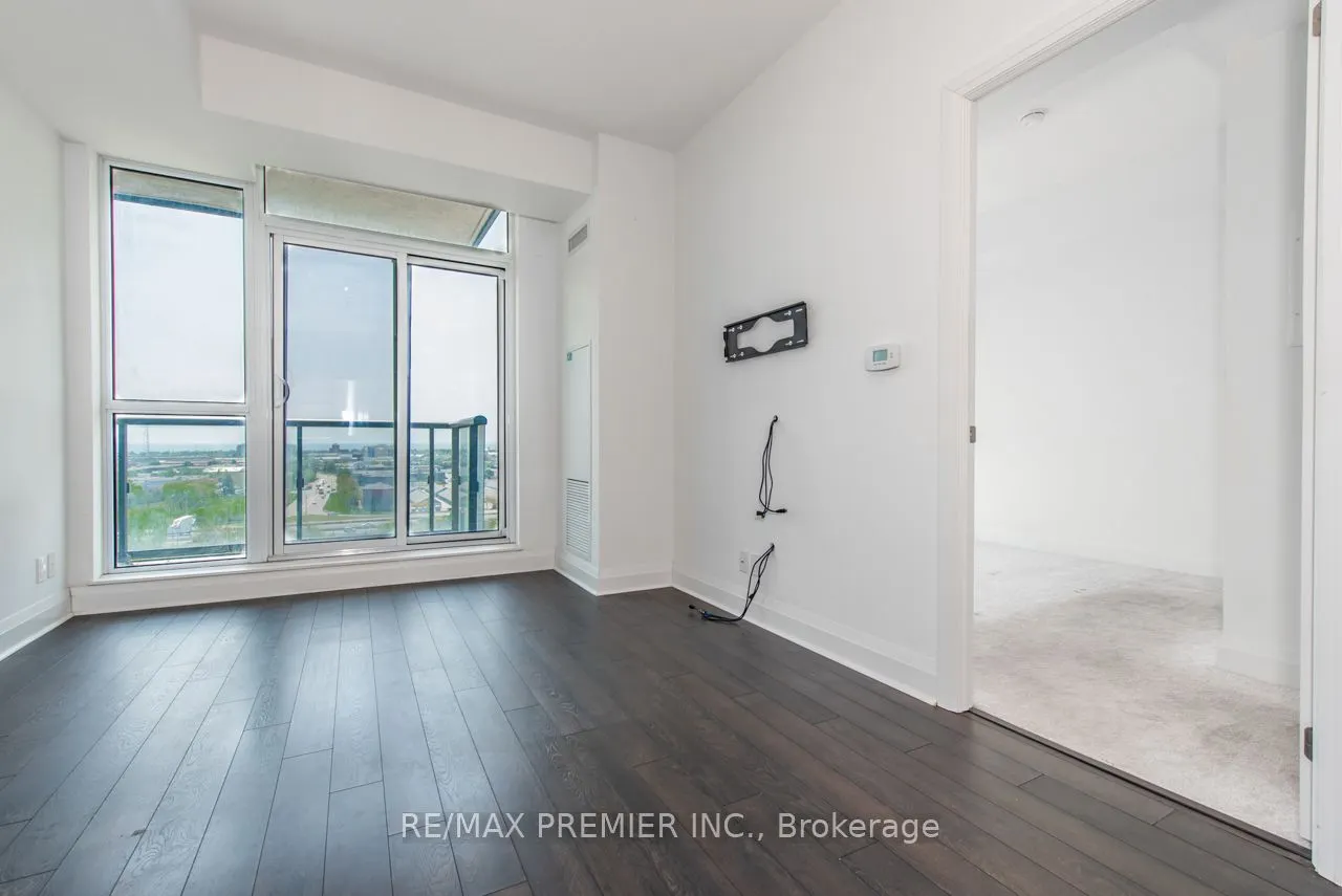 17 Zorra Street, #1008