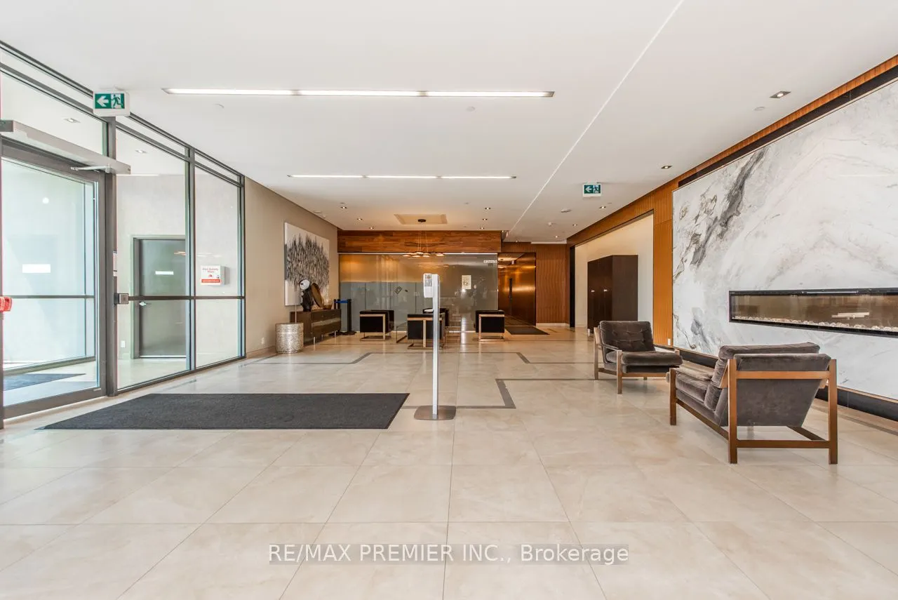 17 Zorra Street, #1008