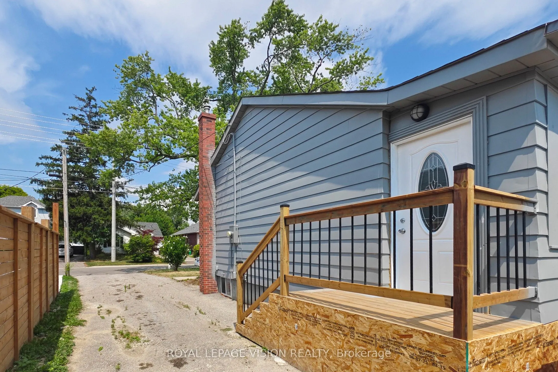 406 Marf Avenue