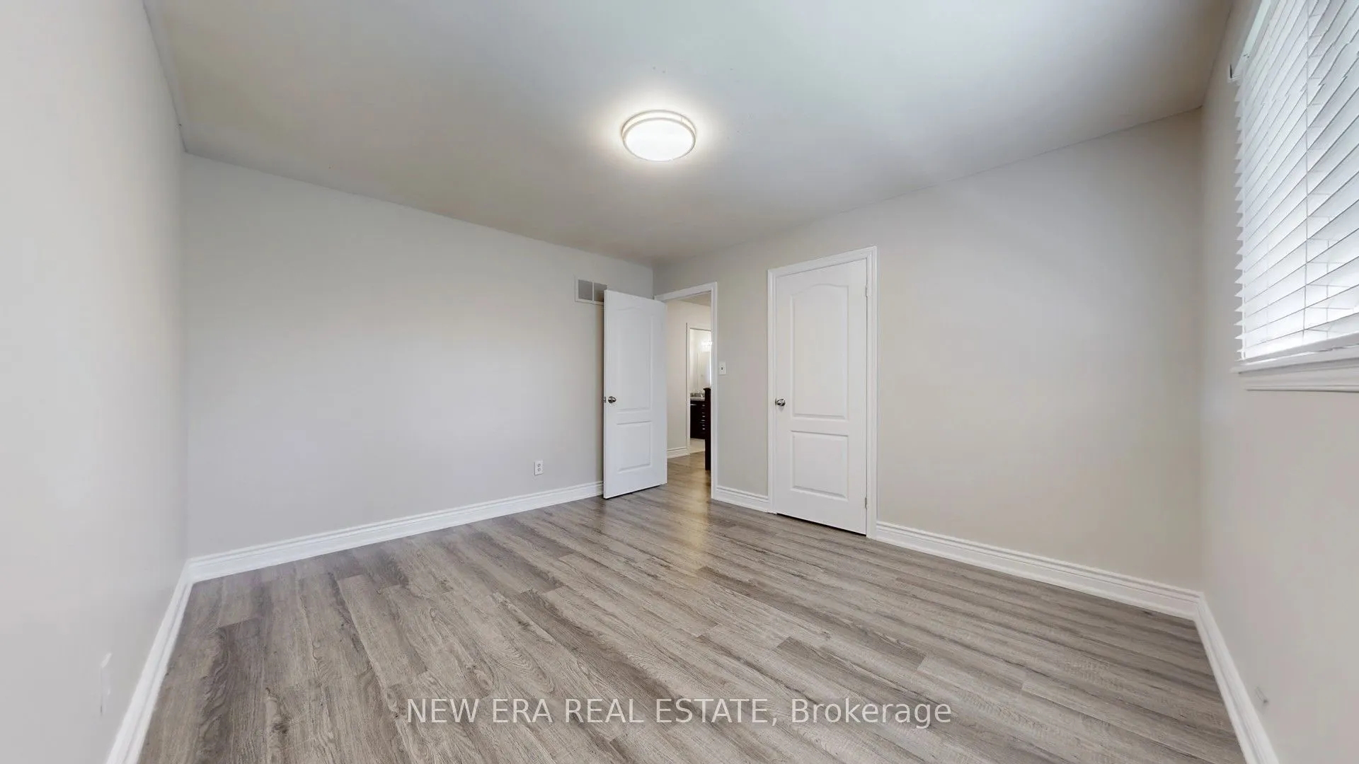 4178 Garnetwood Chase