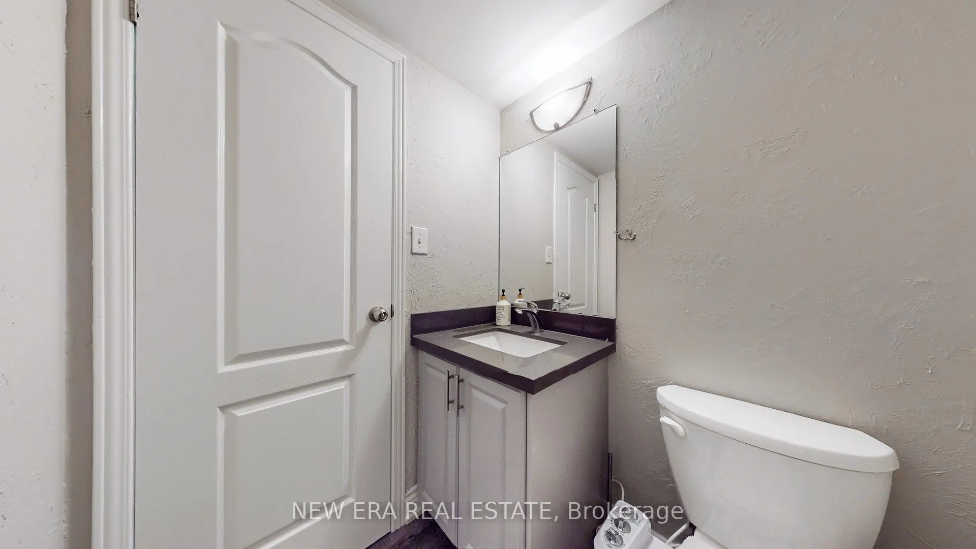 4178 Garnetwood Chase