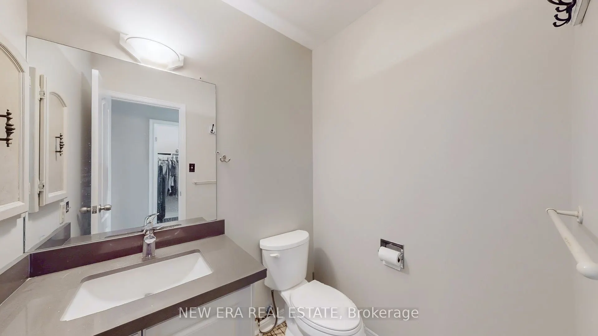 4178 Garnetwood Chase