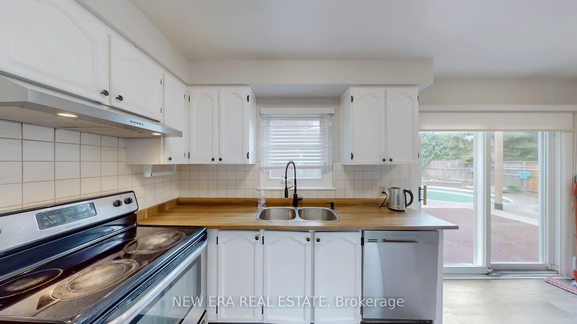 4178 Garnetwood Chase