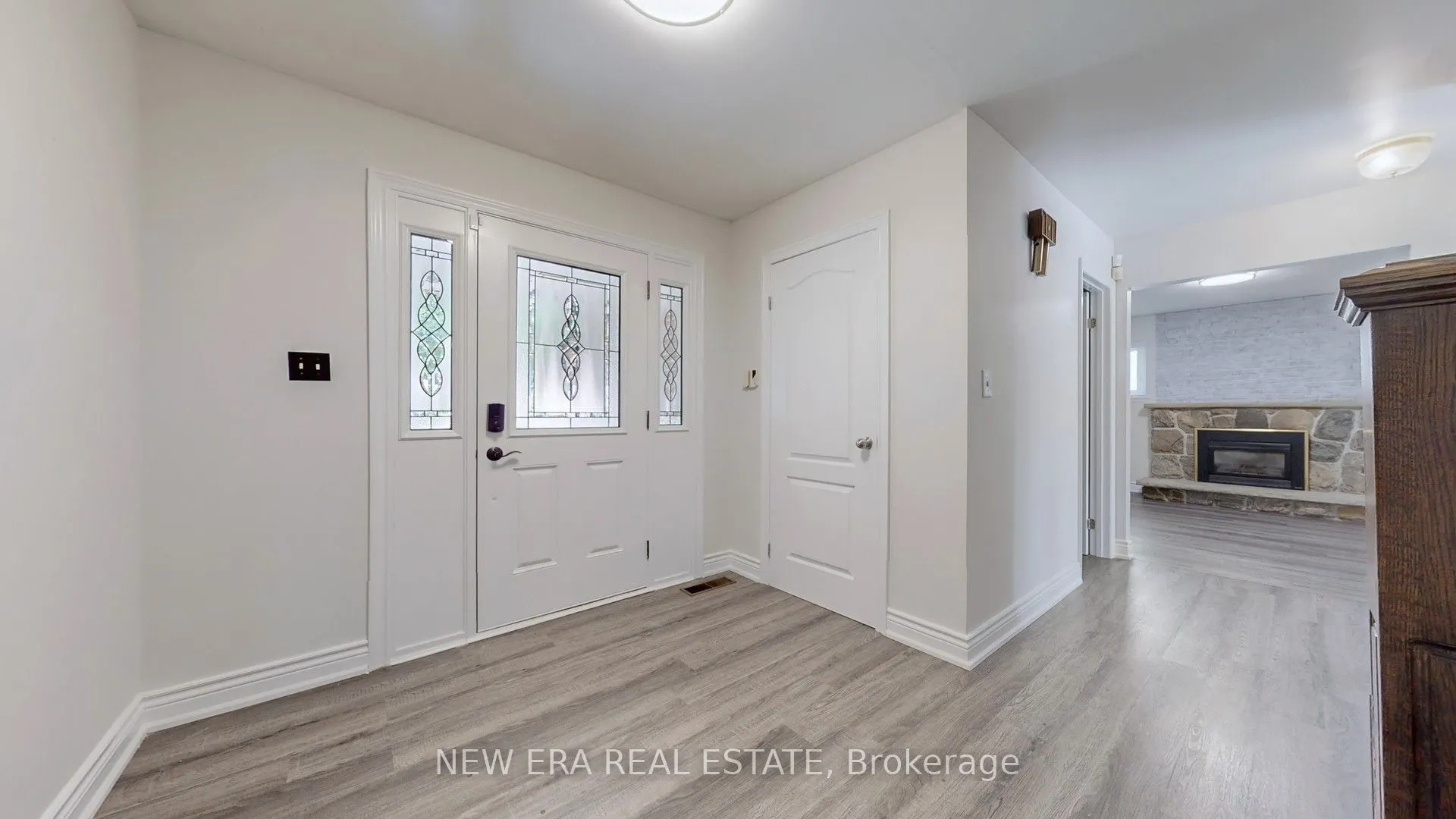 4178 Garnetwood Chase