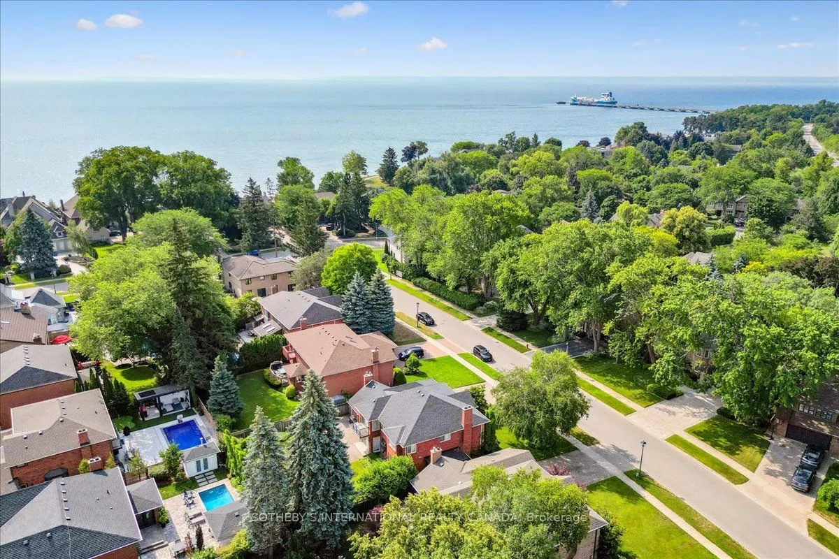 43 Shore Gardens