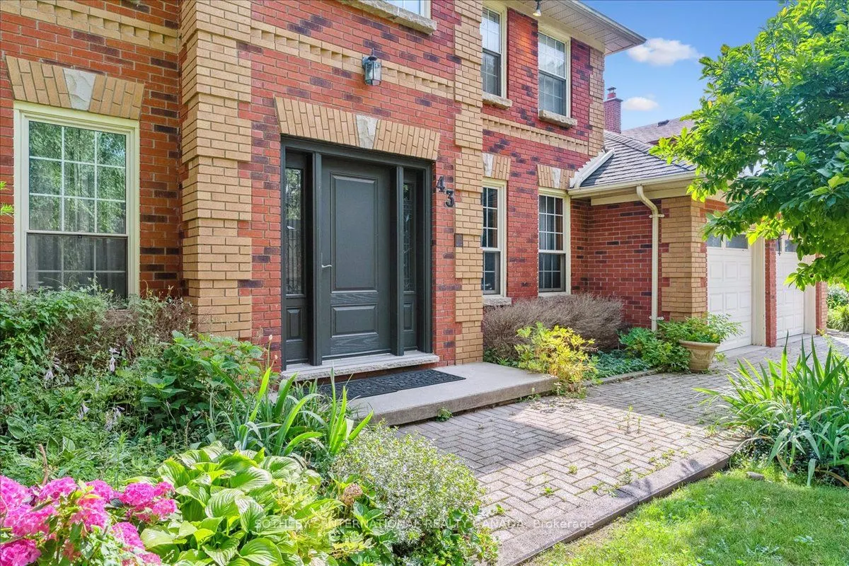 43 Shore Gardens