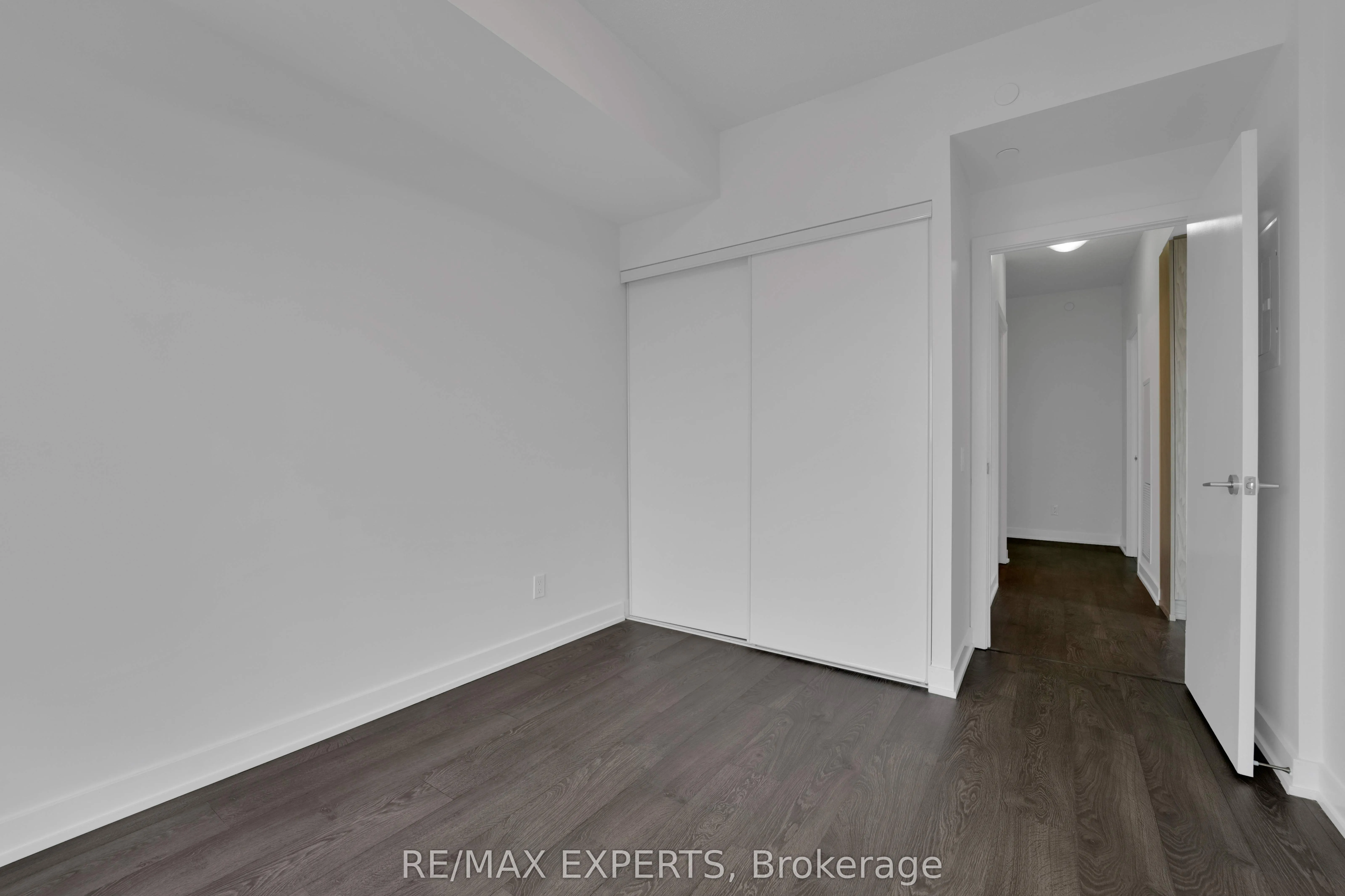 251 Manitoba Street, #1504