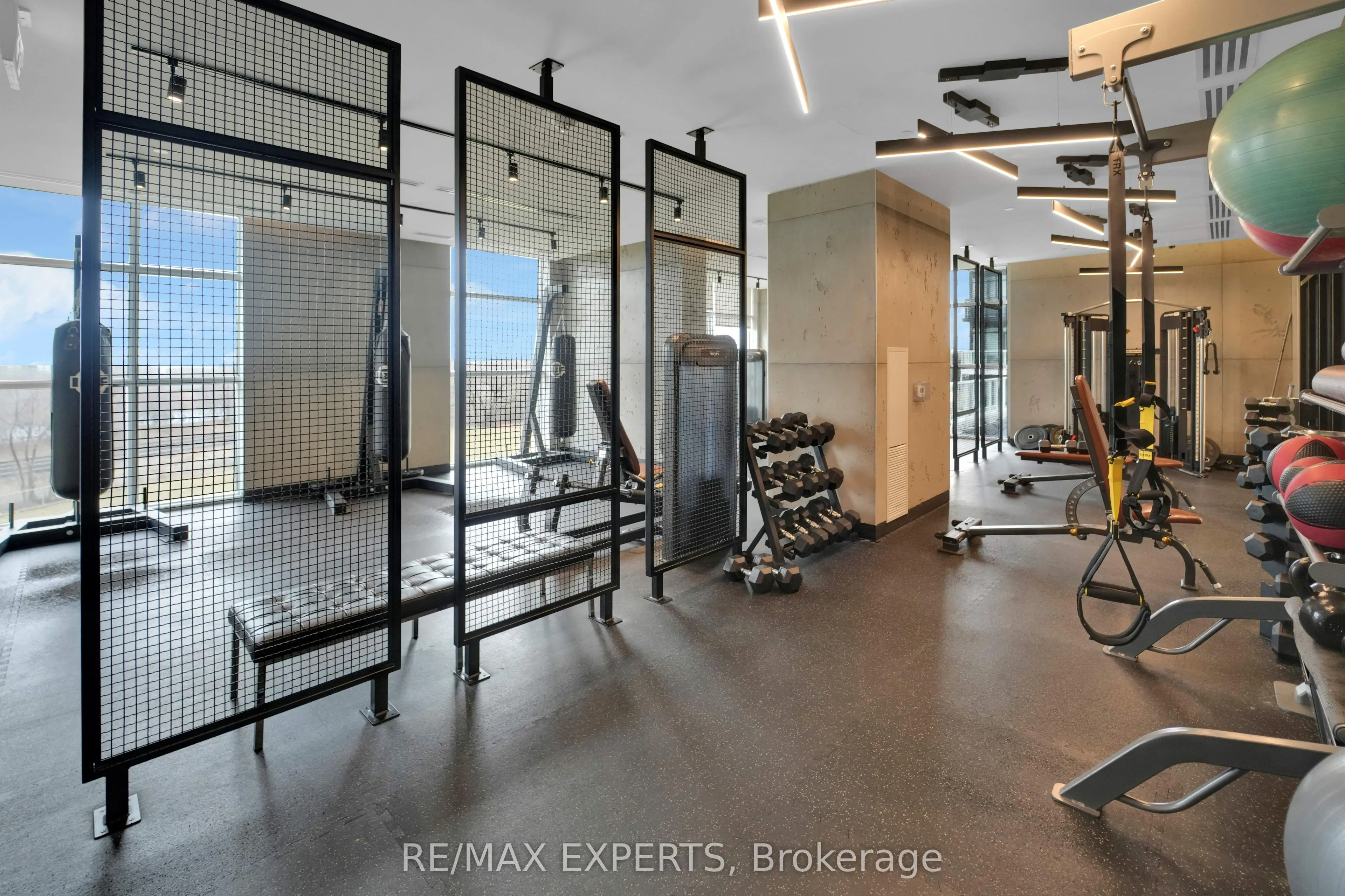 251 Manitoba Street, #1504