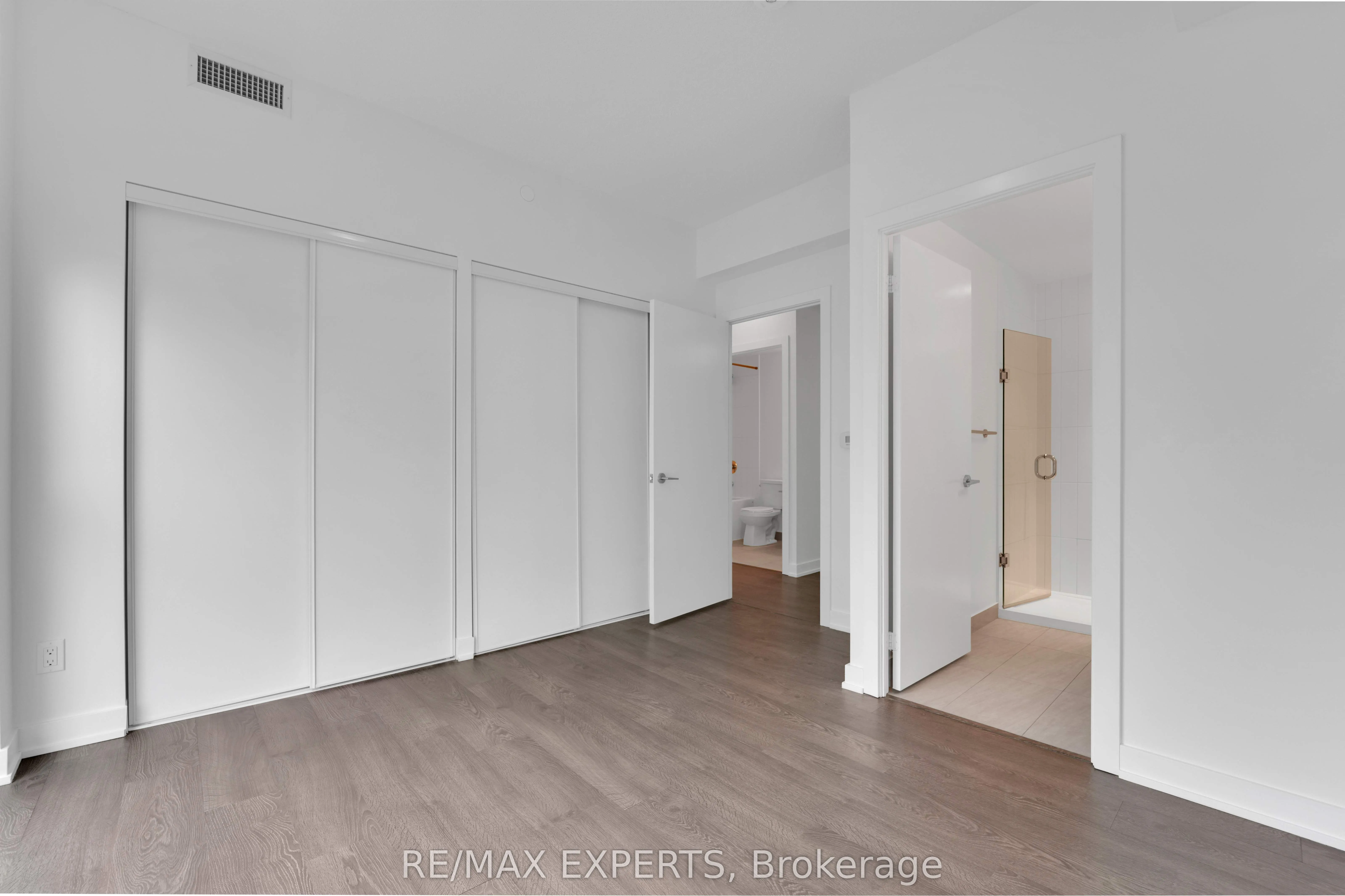 251 Manitoba Street, #1504