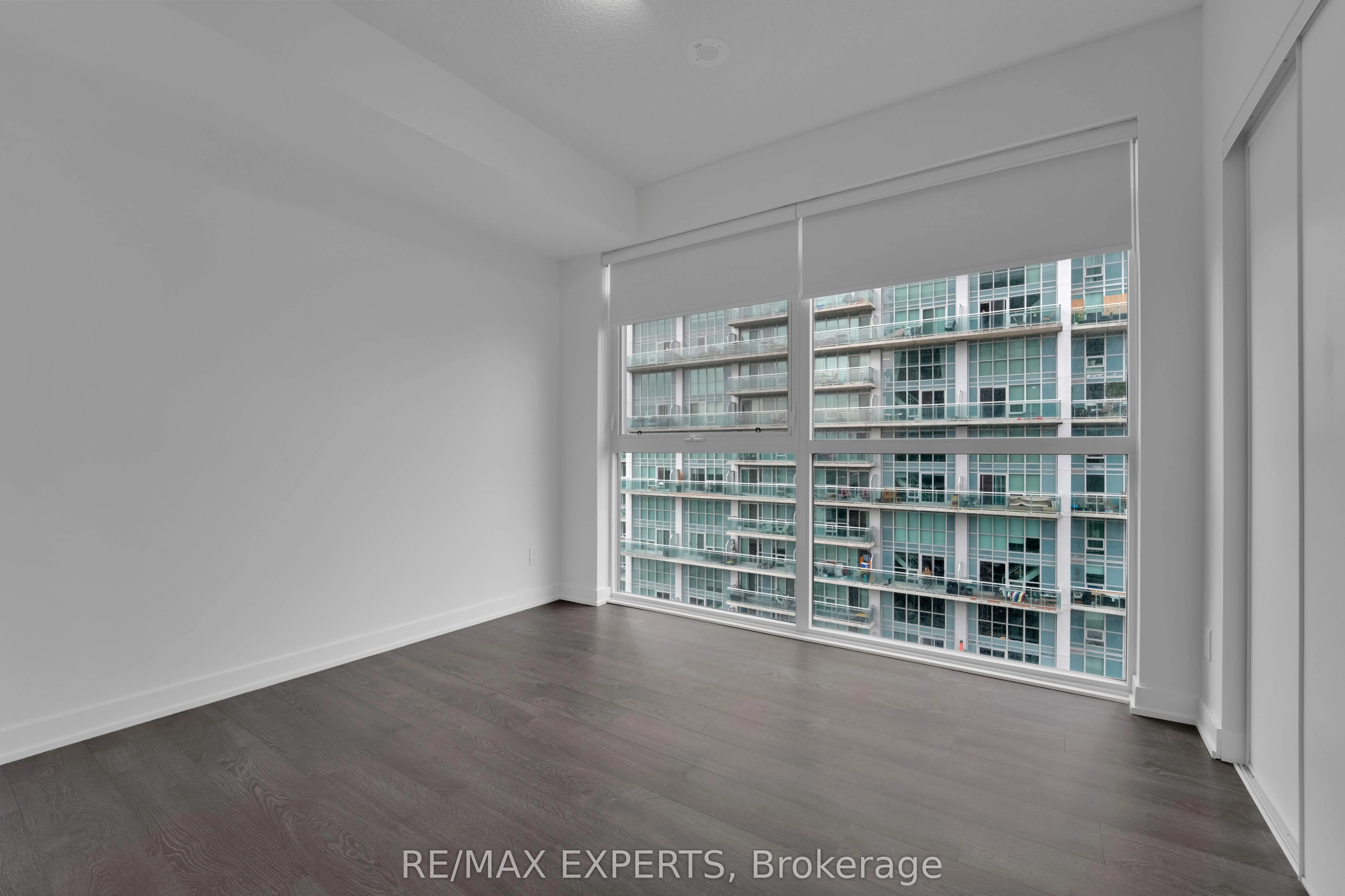 251 Manitoba Street, #1504