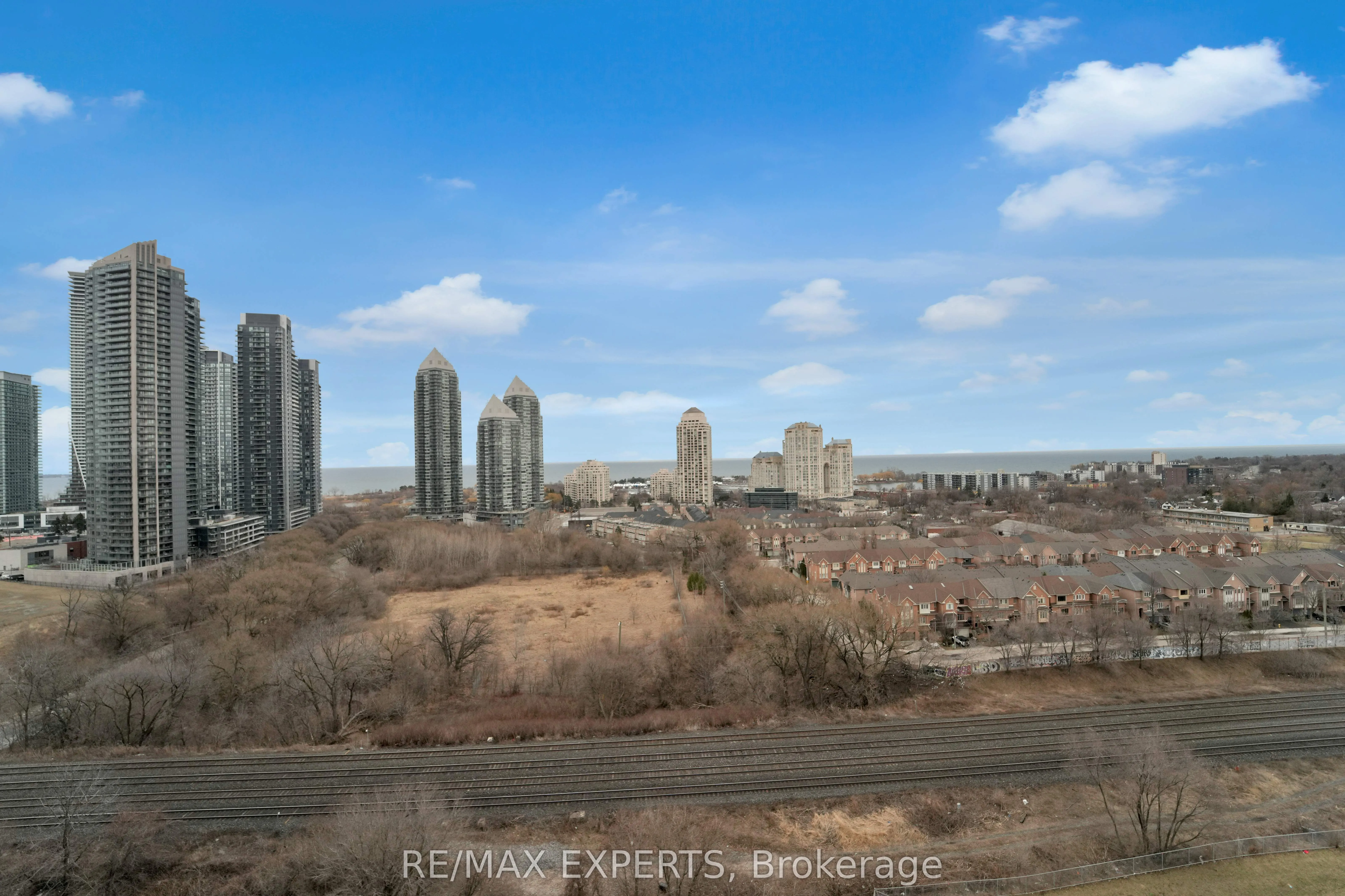 251 Manitoba Street, #1504