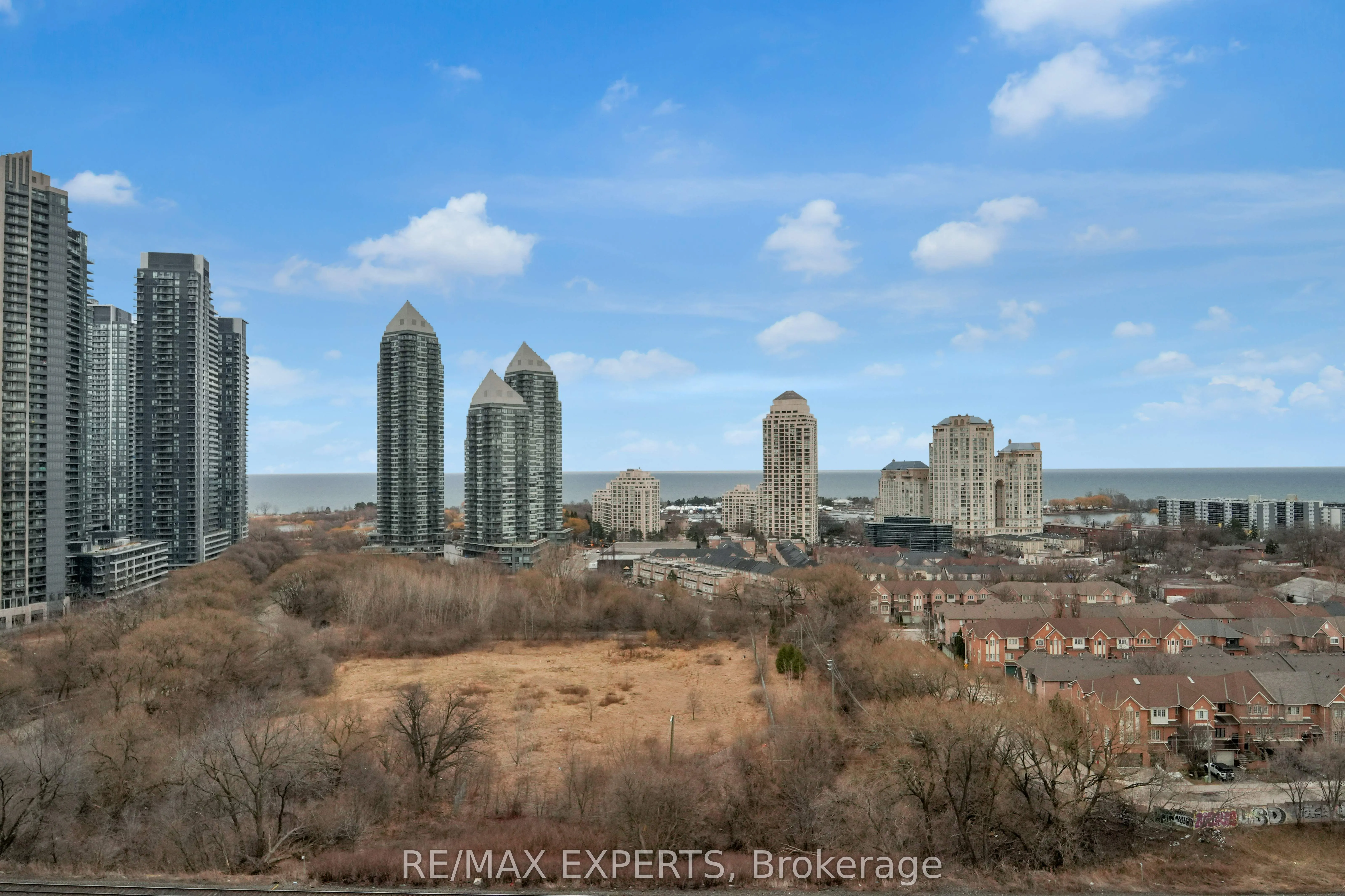 251 Manitoba Street, #1504