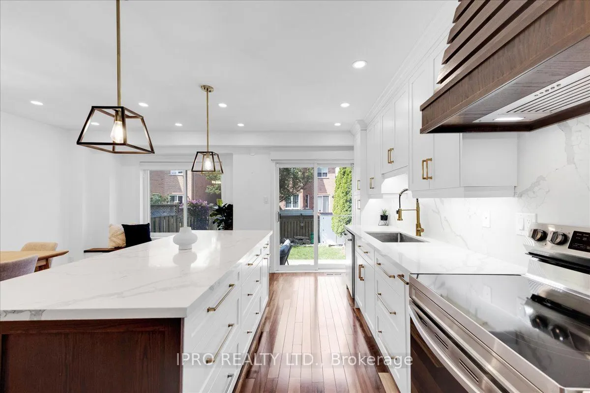 5378 Tree Crest Court