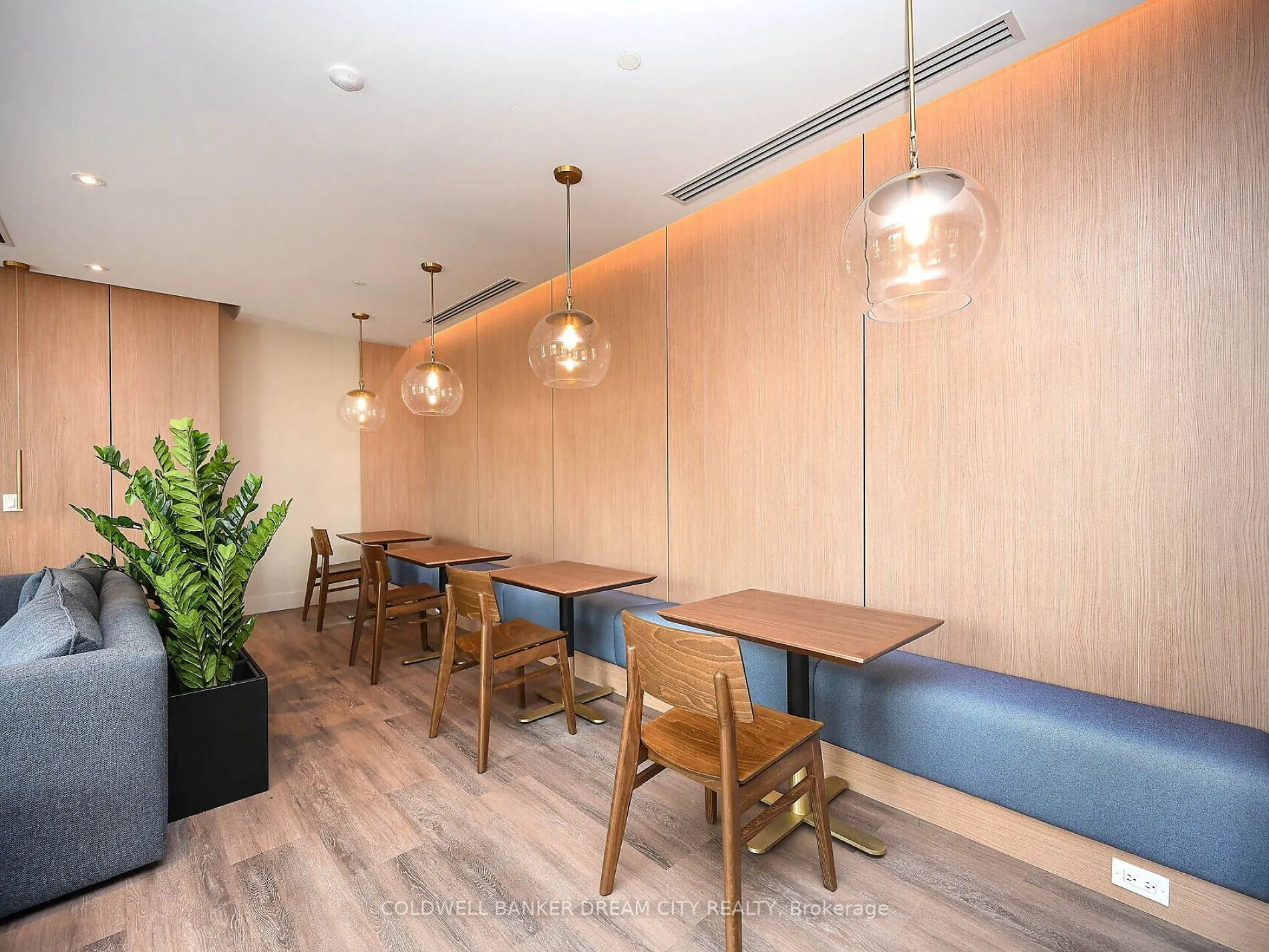 1440 Clarriage Court, #510