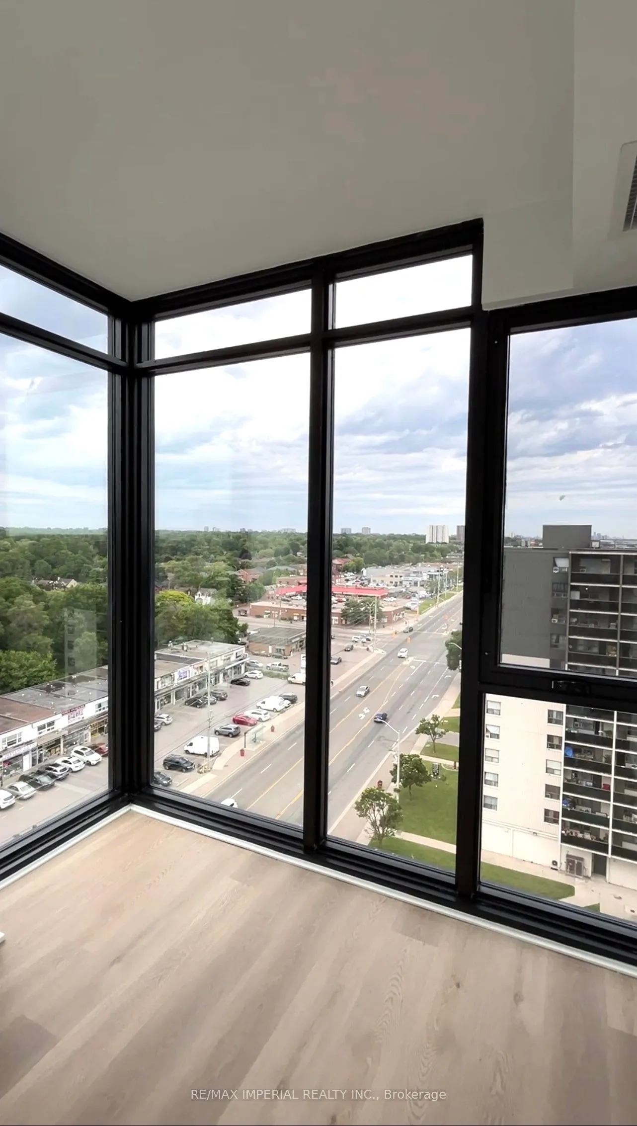 86 Dundas Street, #1104