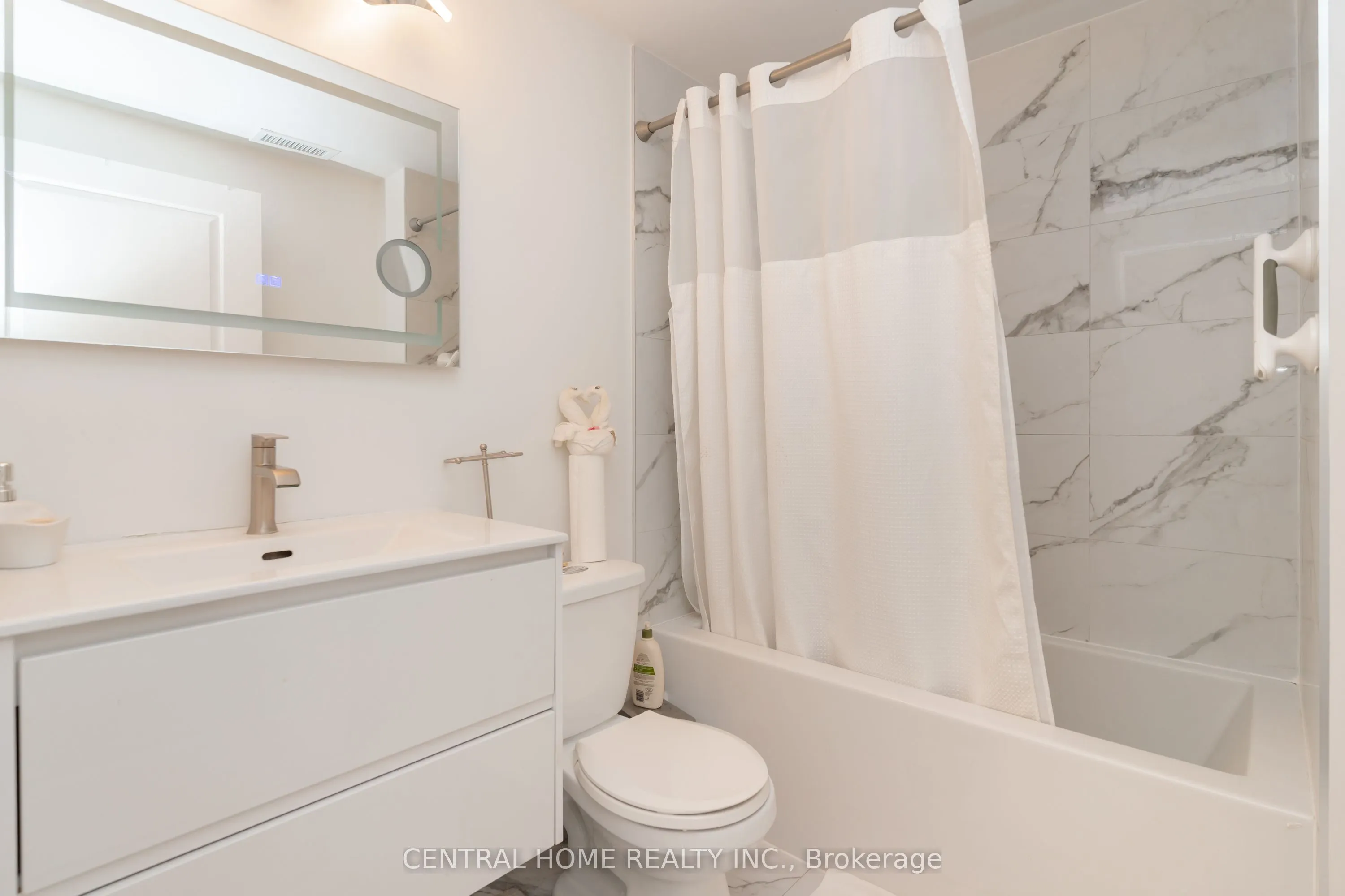 3939 Duke Of York Boulevard, #717