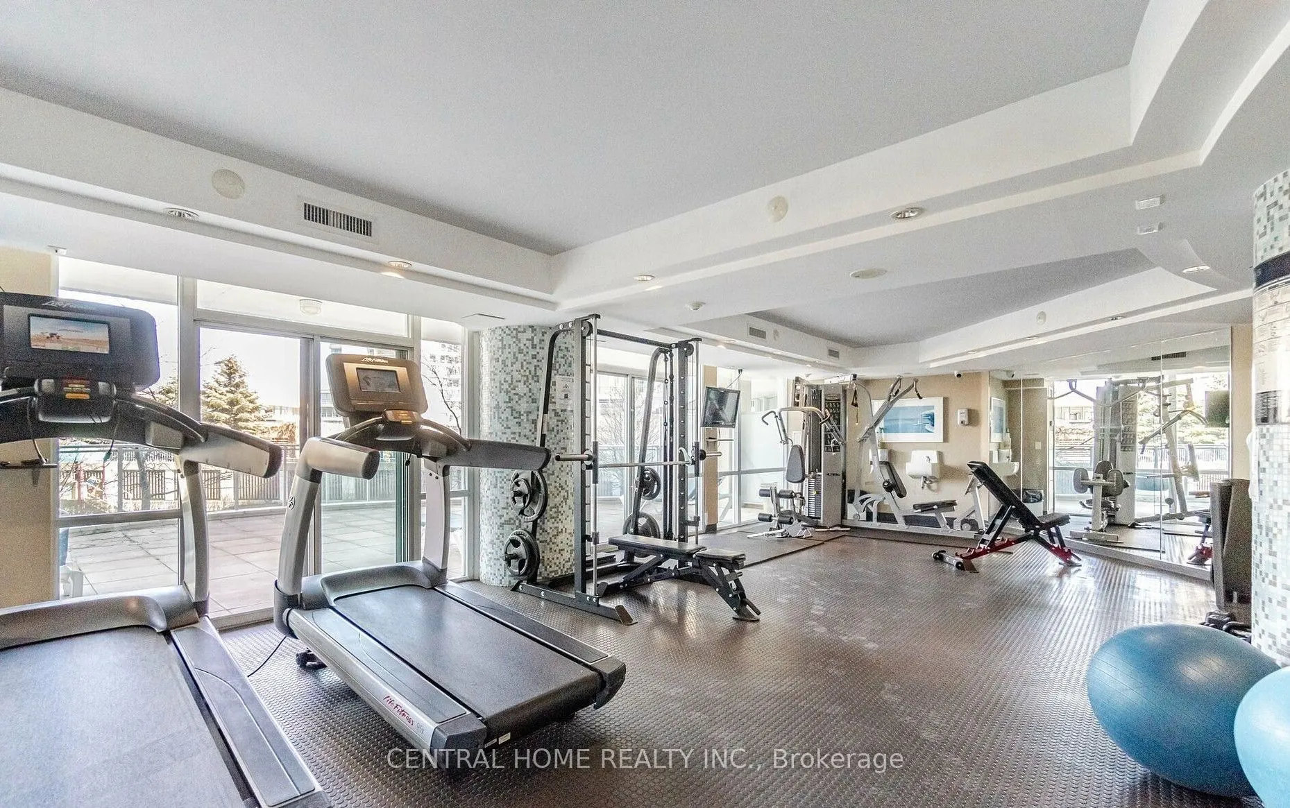 3939 Duke Of York Boulevard, #717