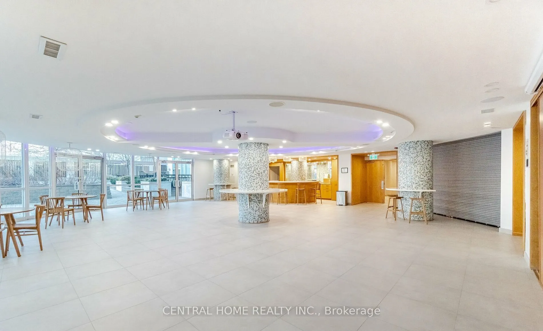 3939 Duke Of York Boulevard, #717