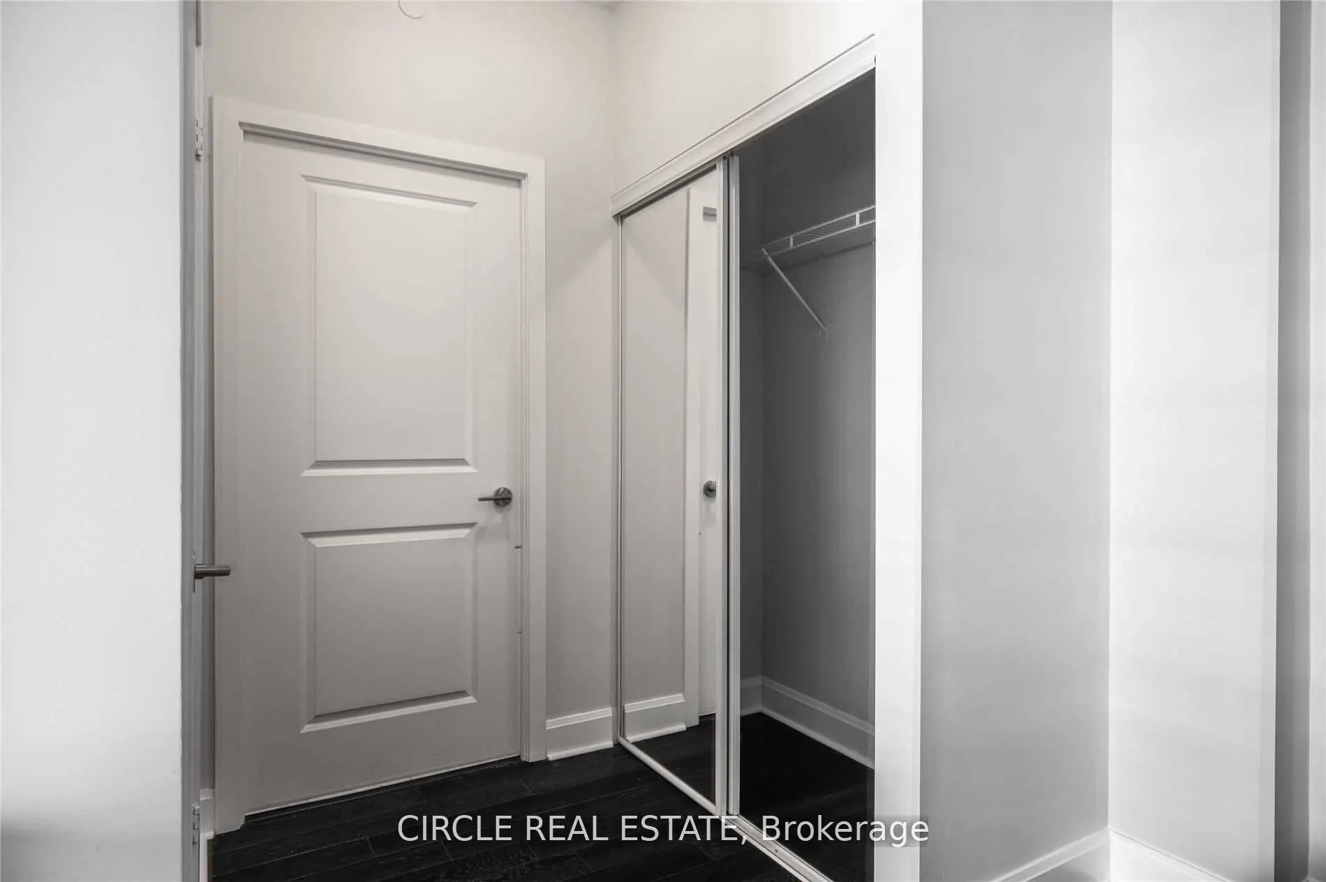 33 Shore Breeze Drive, #1806