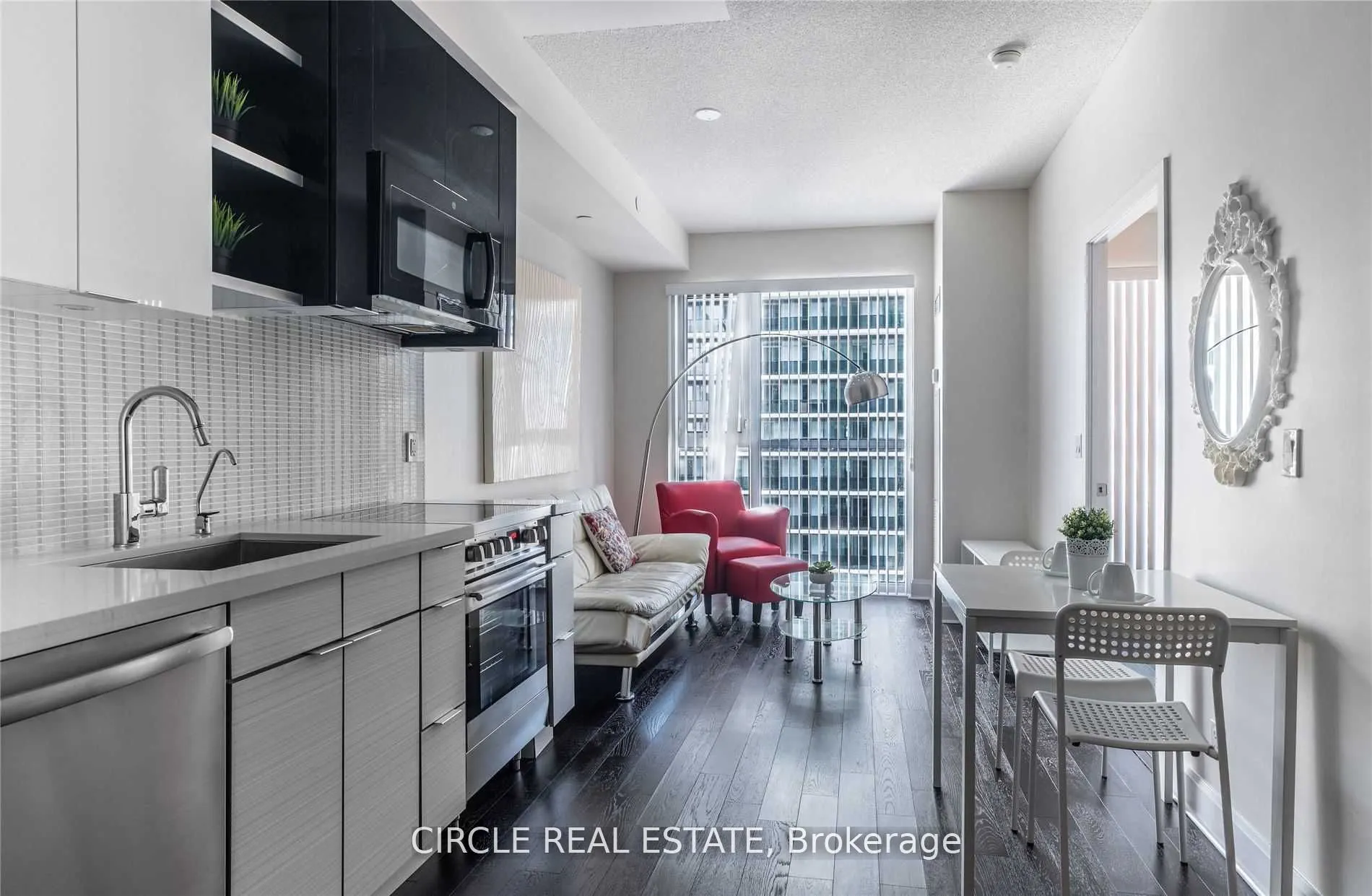 33 Shore Breeze Drive, #1806